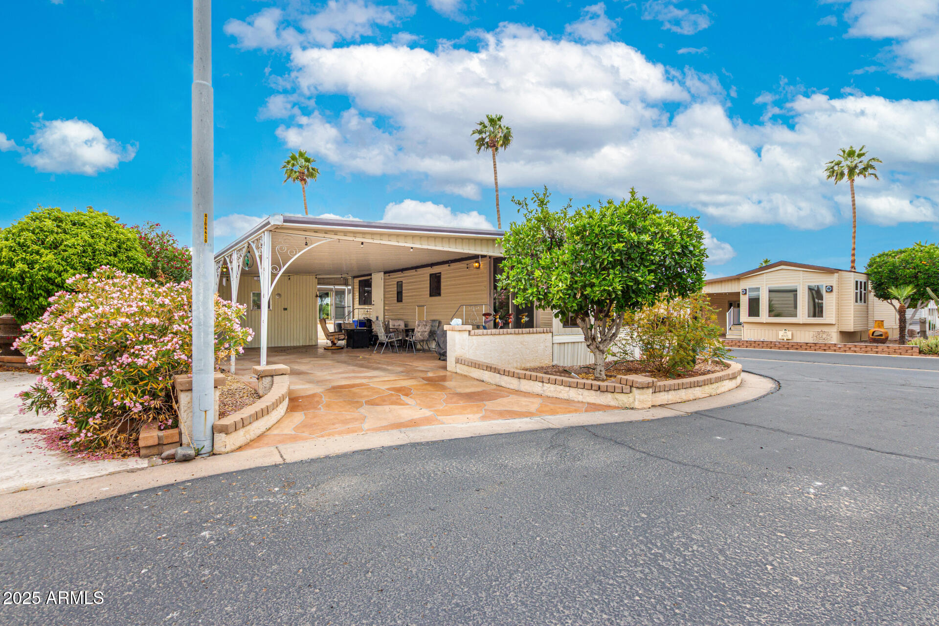 111 S GREENFIELD Road 119