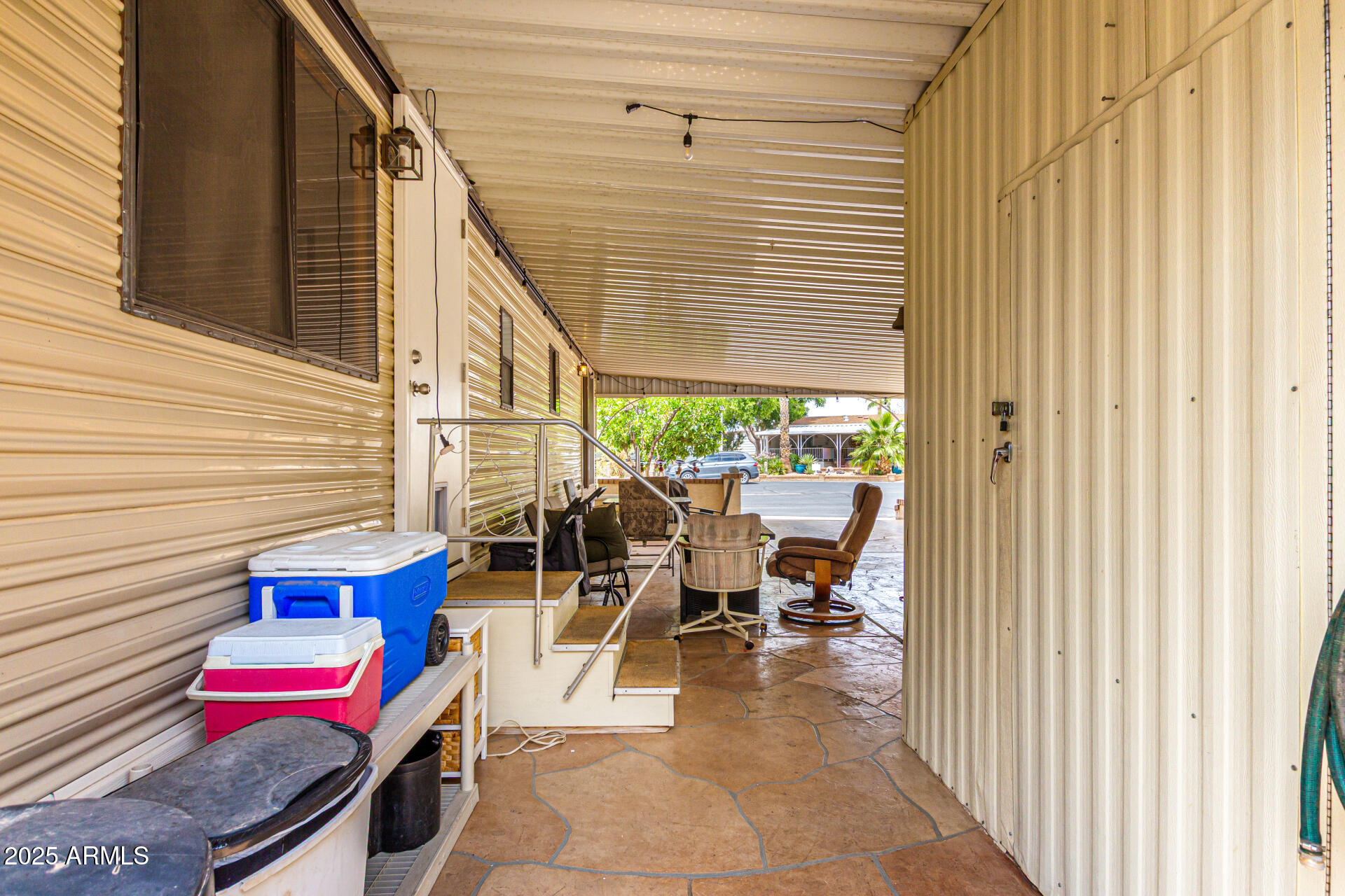 111 S GREENFIELD Road 119