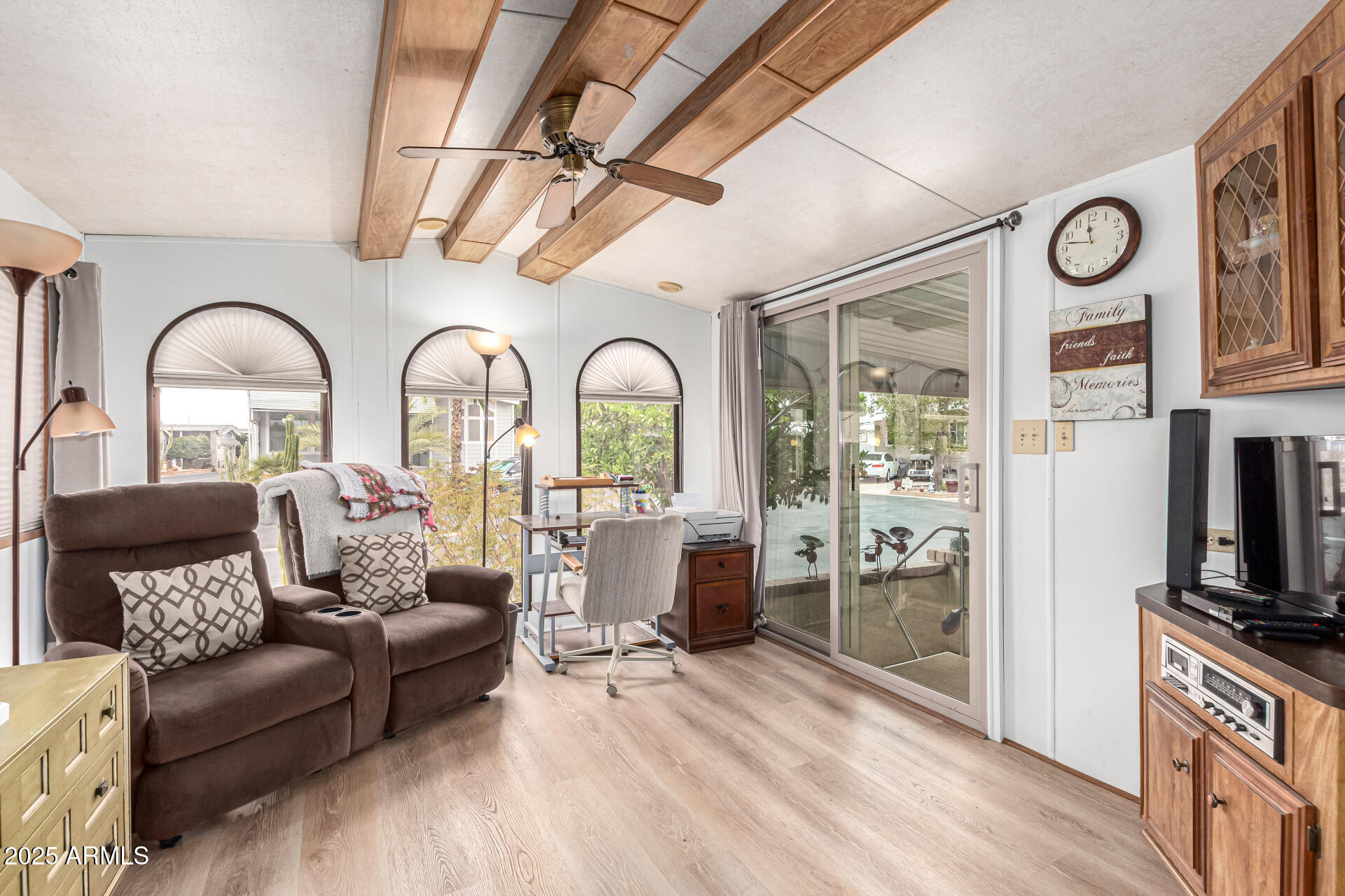 111 S GREENFIELD Road 119