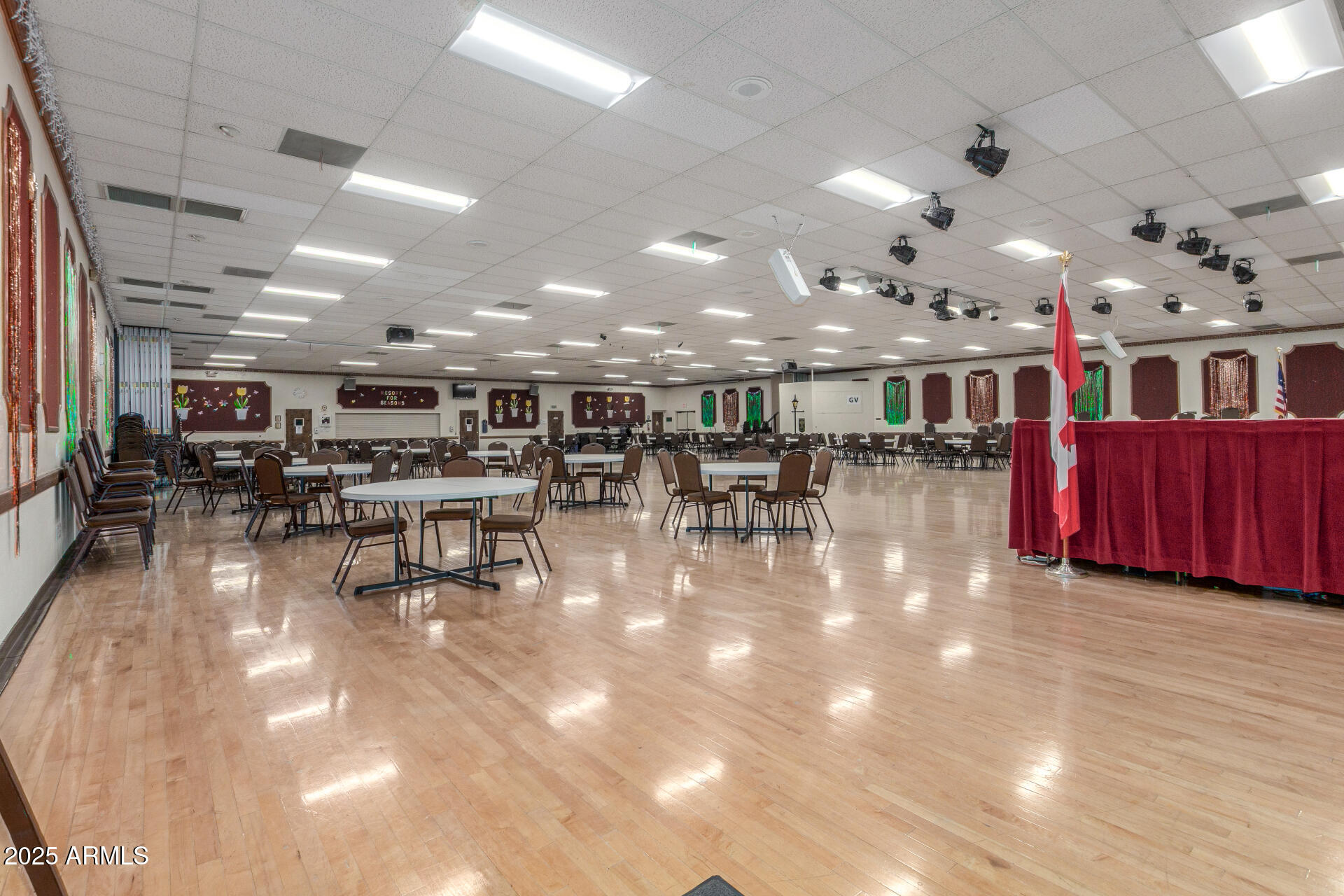 111 S GREENFIELD Road 119
