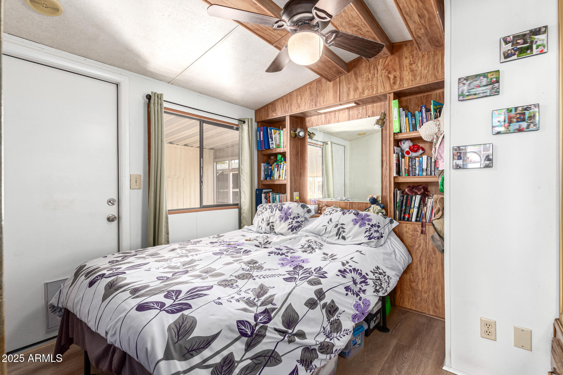 111 S GREENFIELD Road 119