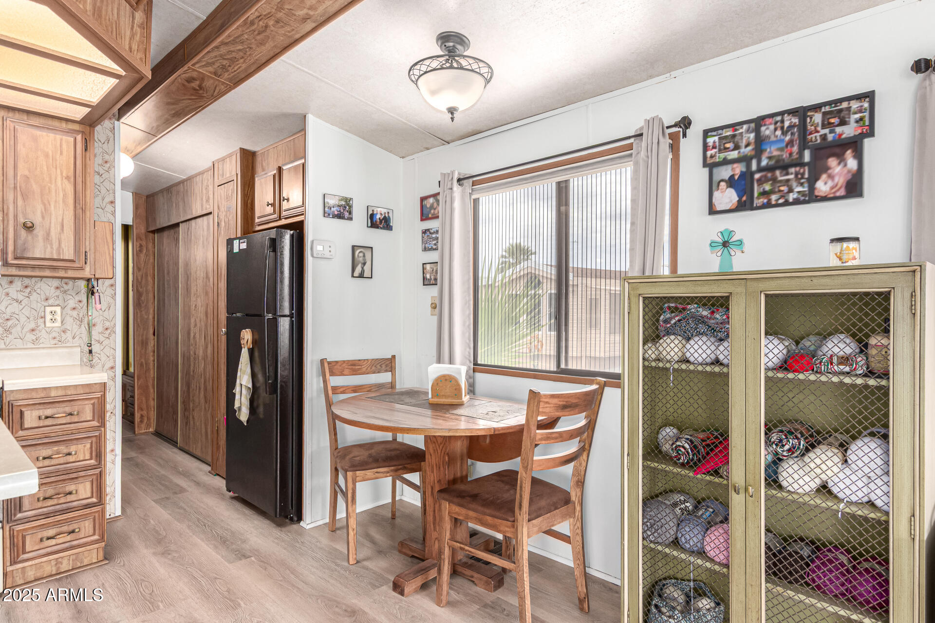 111 S GREENFIELD Road 119