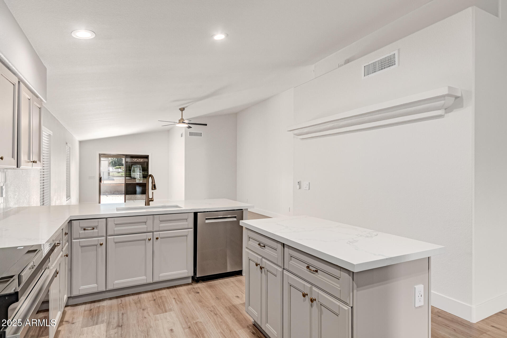 19119 E SUNNYDALE Drive