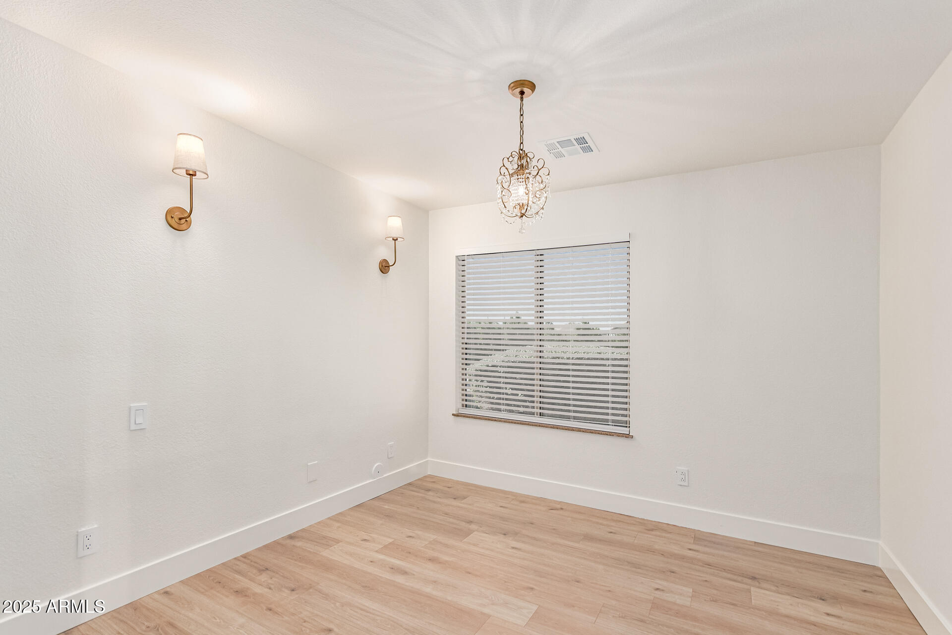 19119 E SUNNYDALE Drive