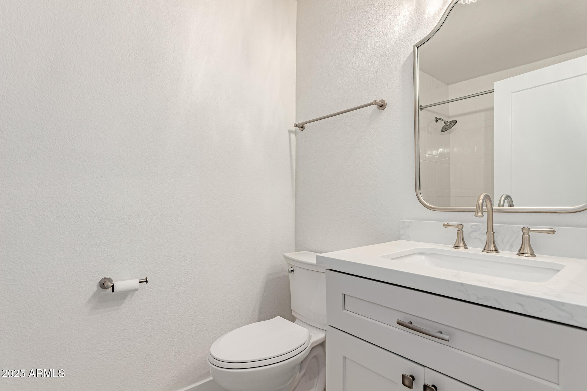 19119 E SUNNYDALE Drive