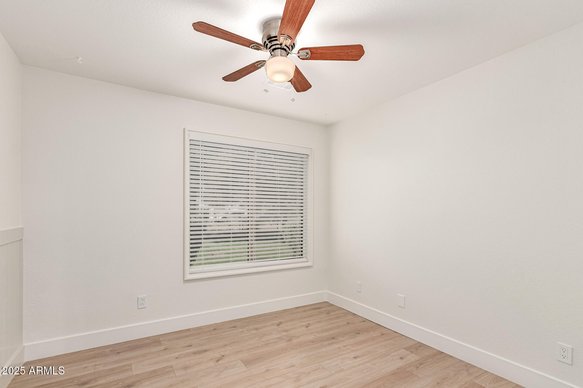 19119 E SUNNYDALE Drive