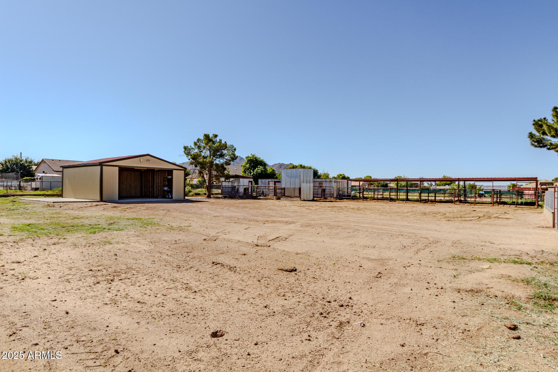 19119 E SUNNYDALE Drive