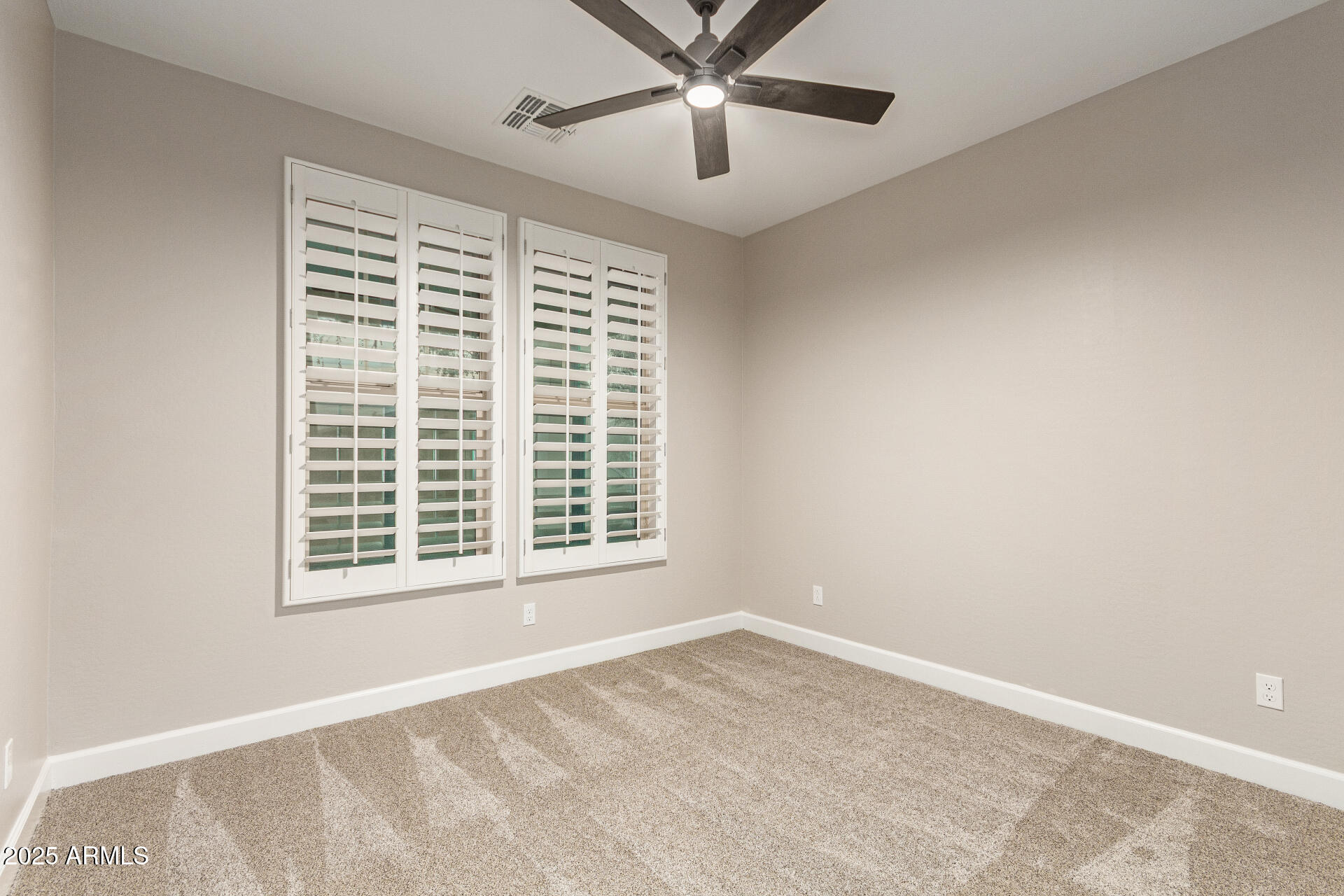 4312 E RAWHIDE Street