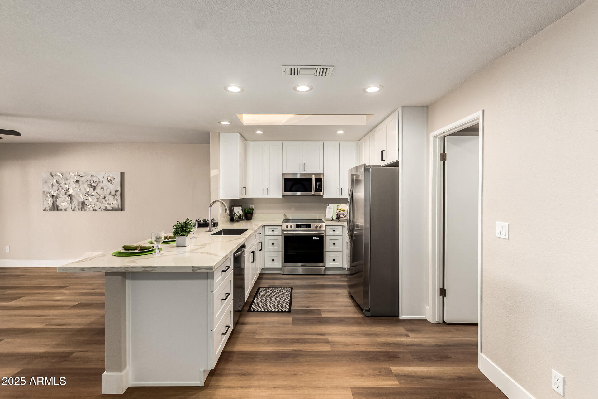 7006 E JENSEN Street 28