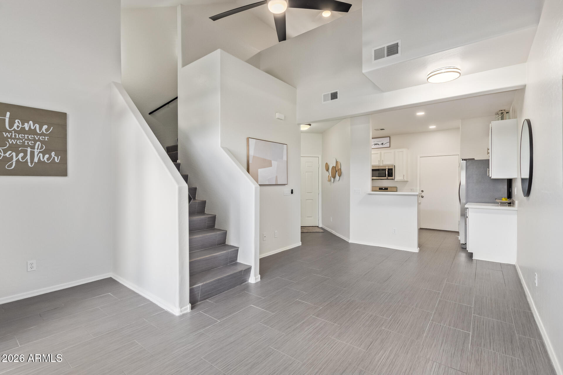 1015 S VAL VISTA Drive 34