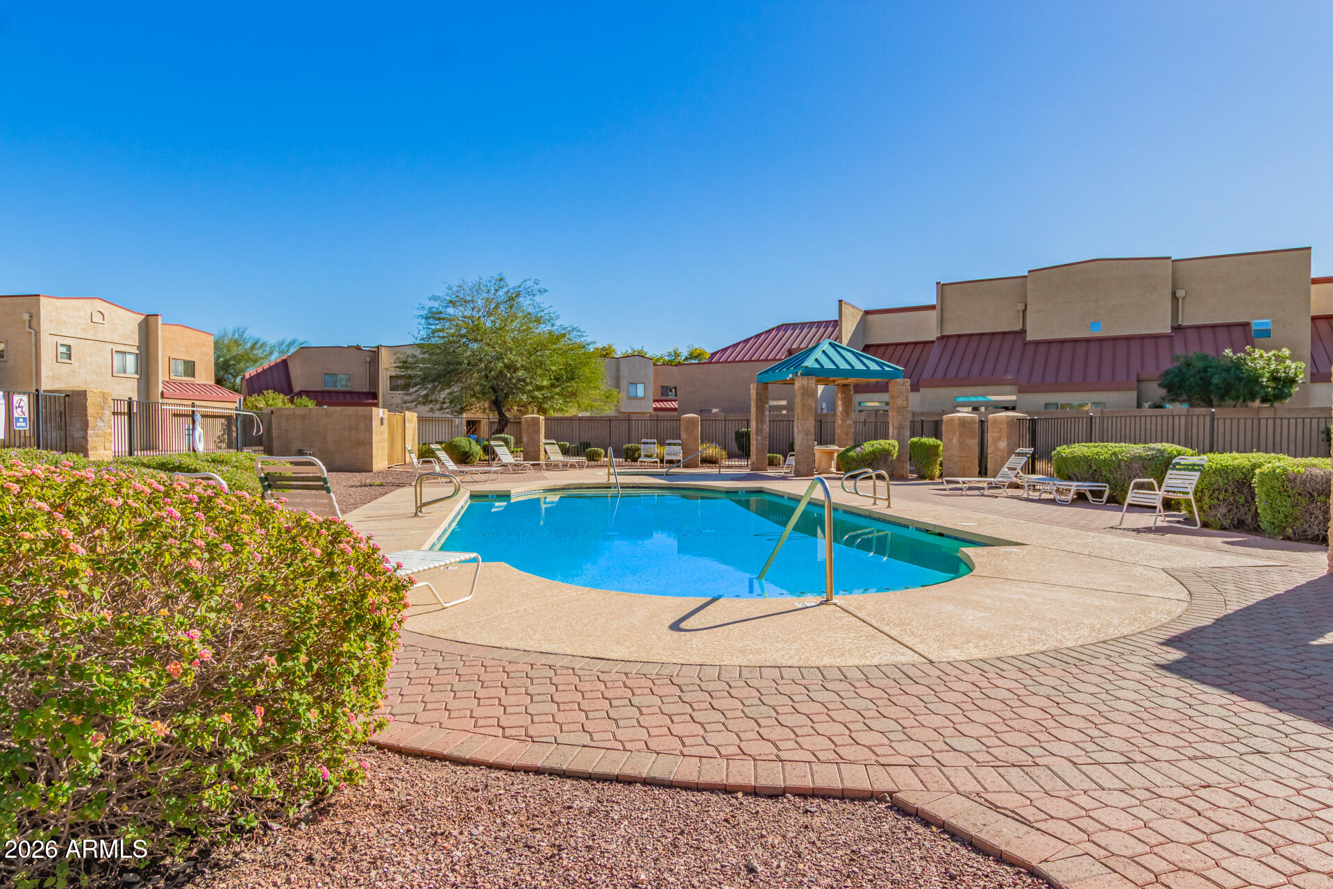 1015 S VAL VISTA Drive 34