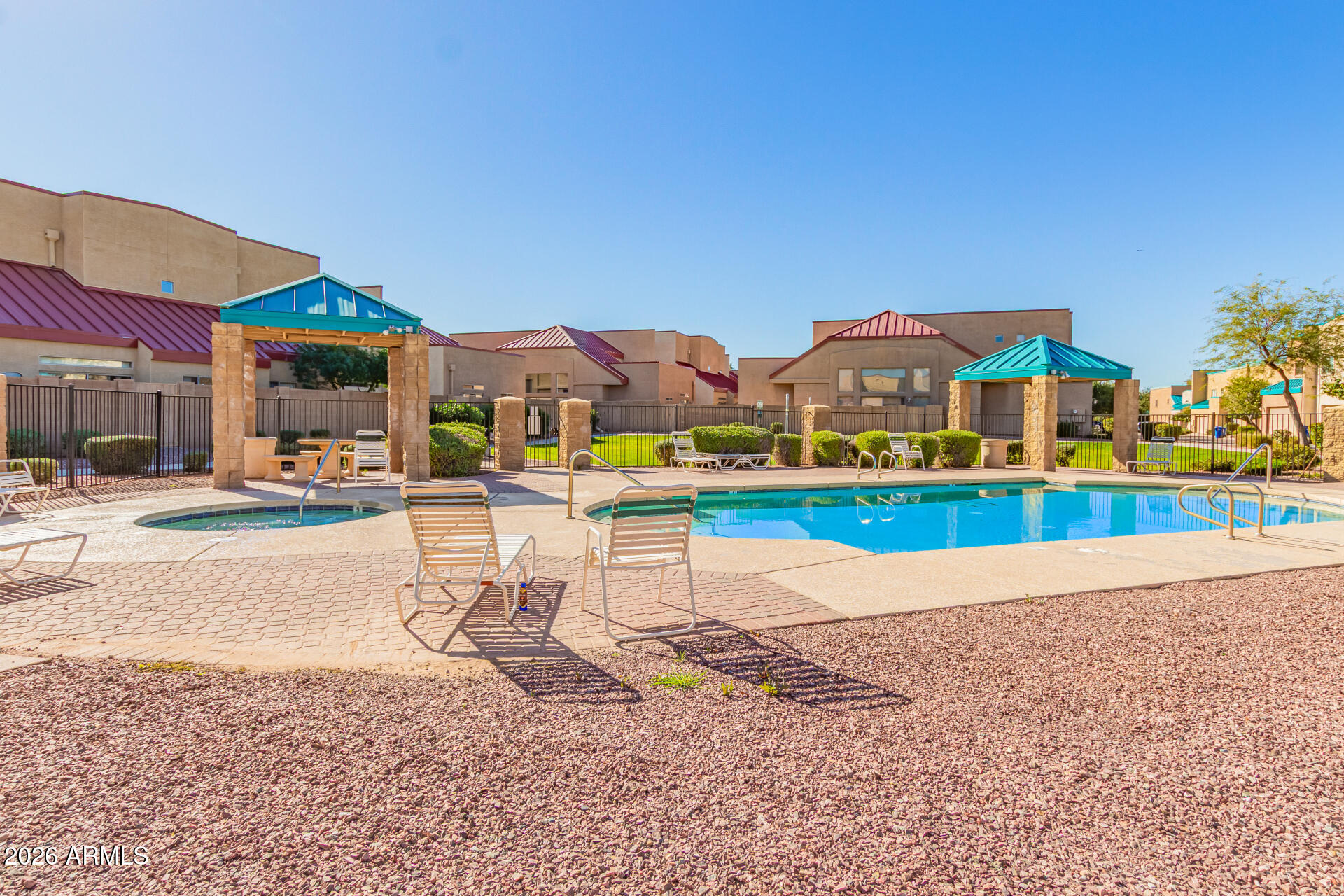 1015 S VAL VISTA Drive 34