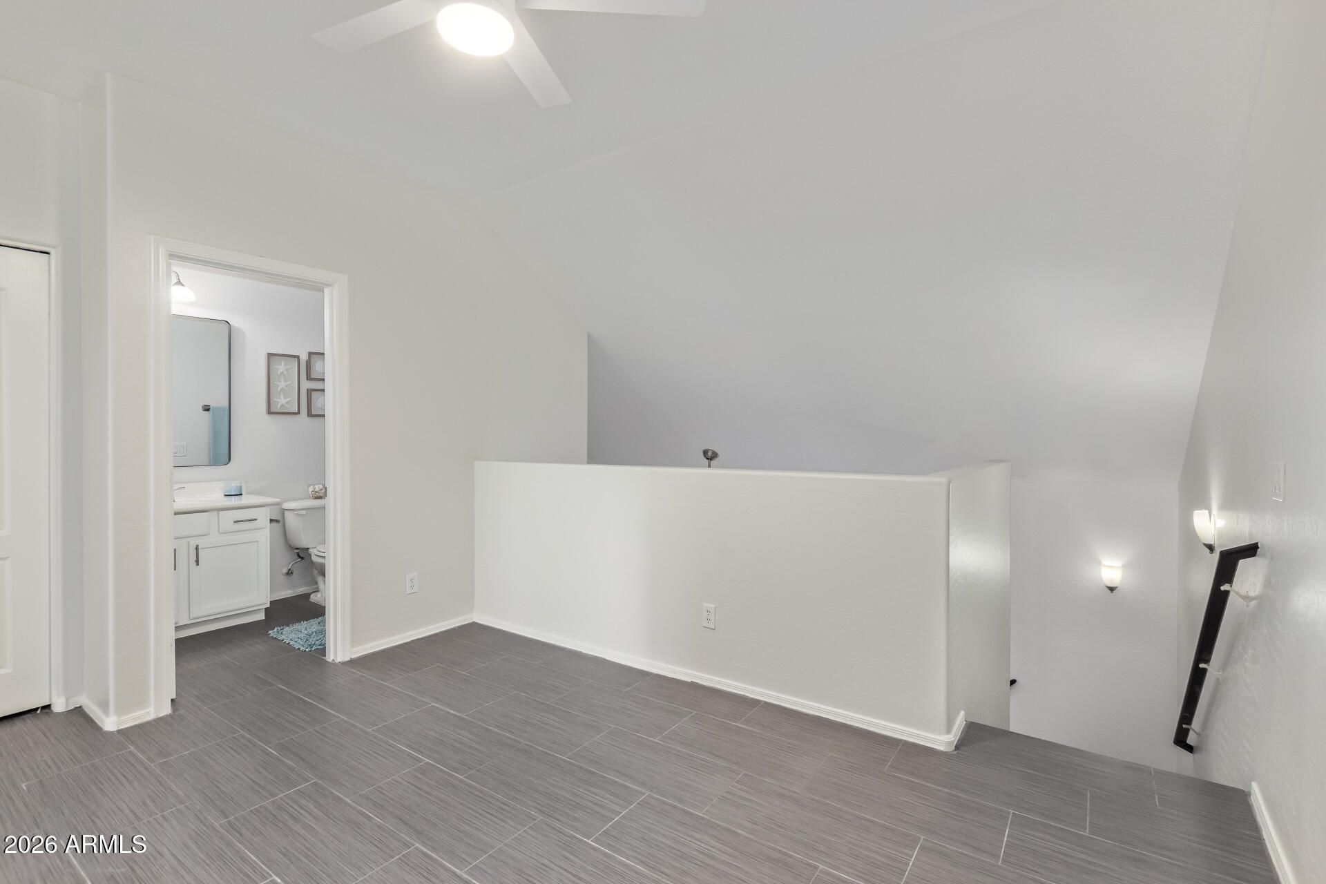 1015 S VAL VISTA Drive 34