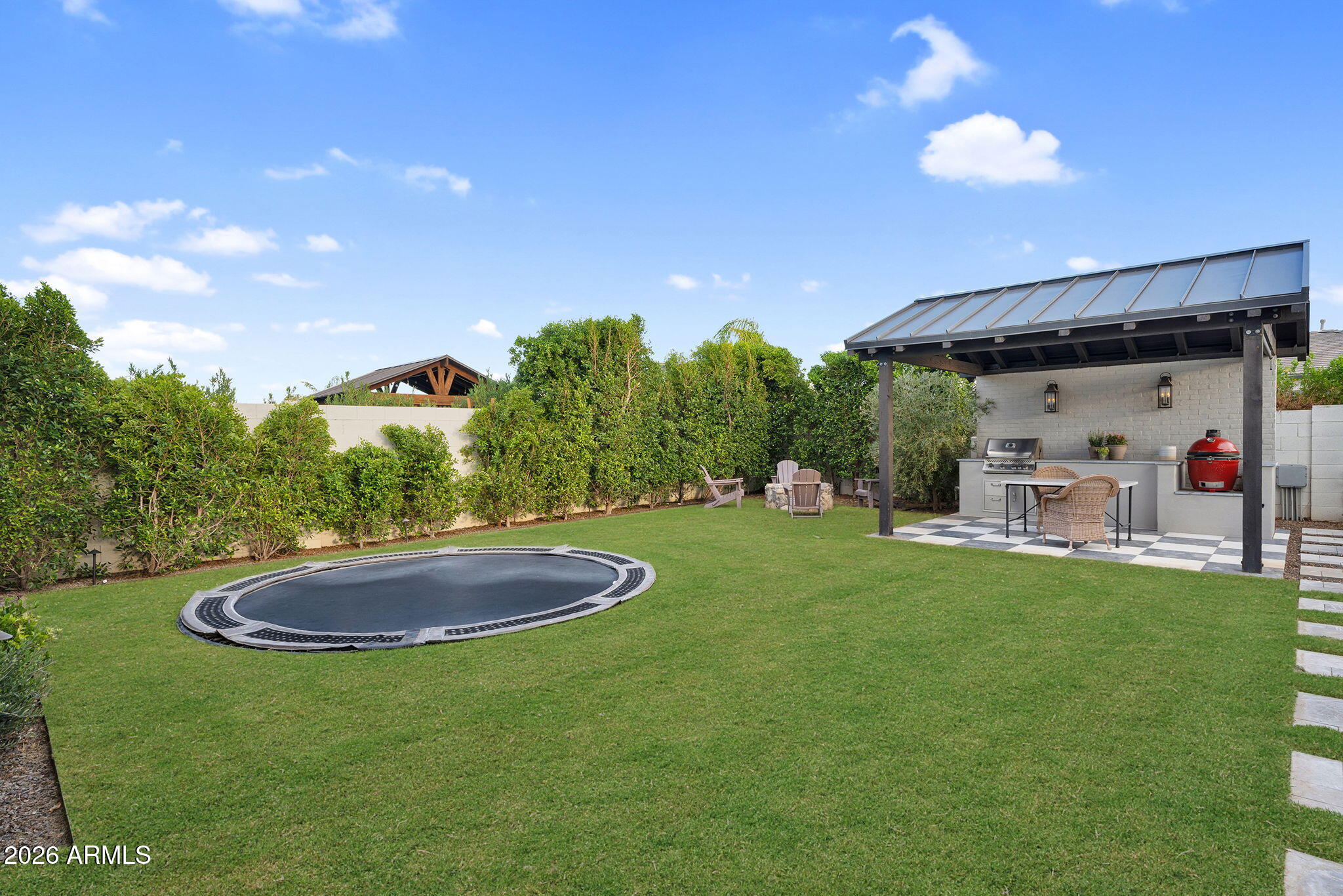 21961 E VIA DE ARBOLES Street