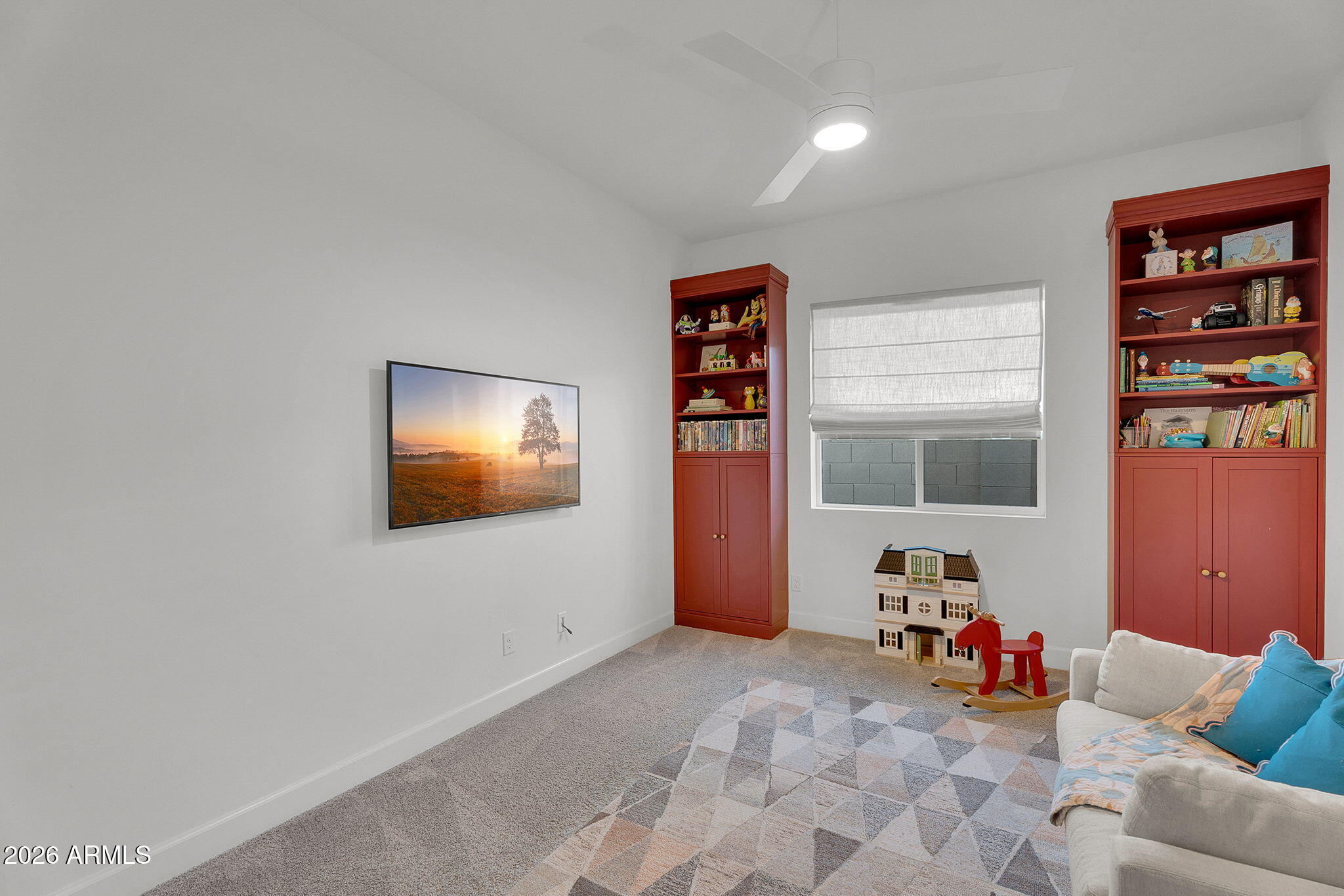 21961 E VIA DE ARBOLES Street