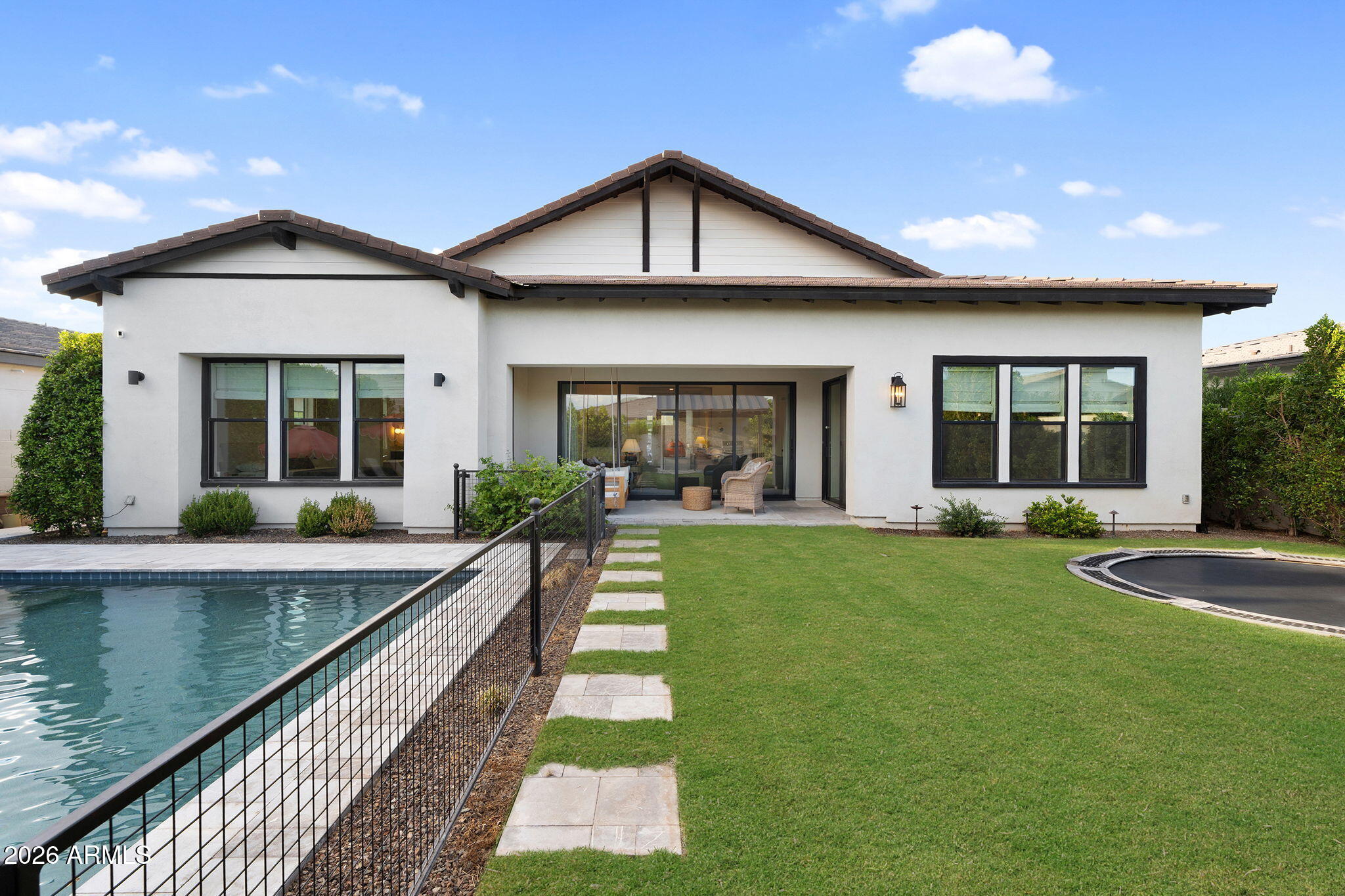 21961 E VIA DE ARBOLES Street