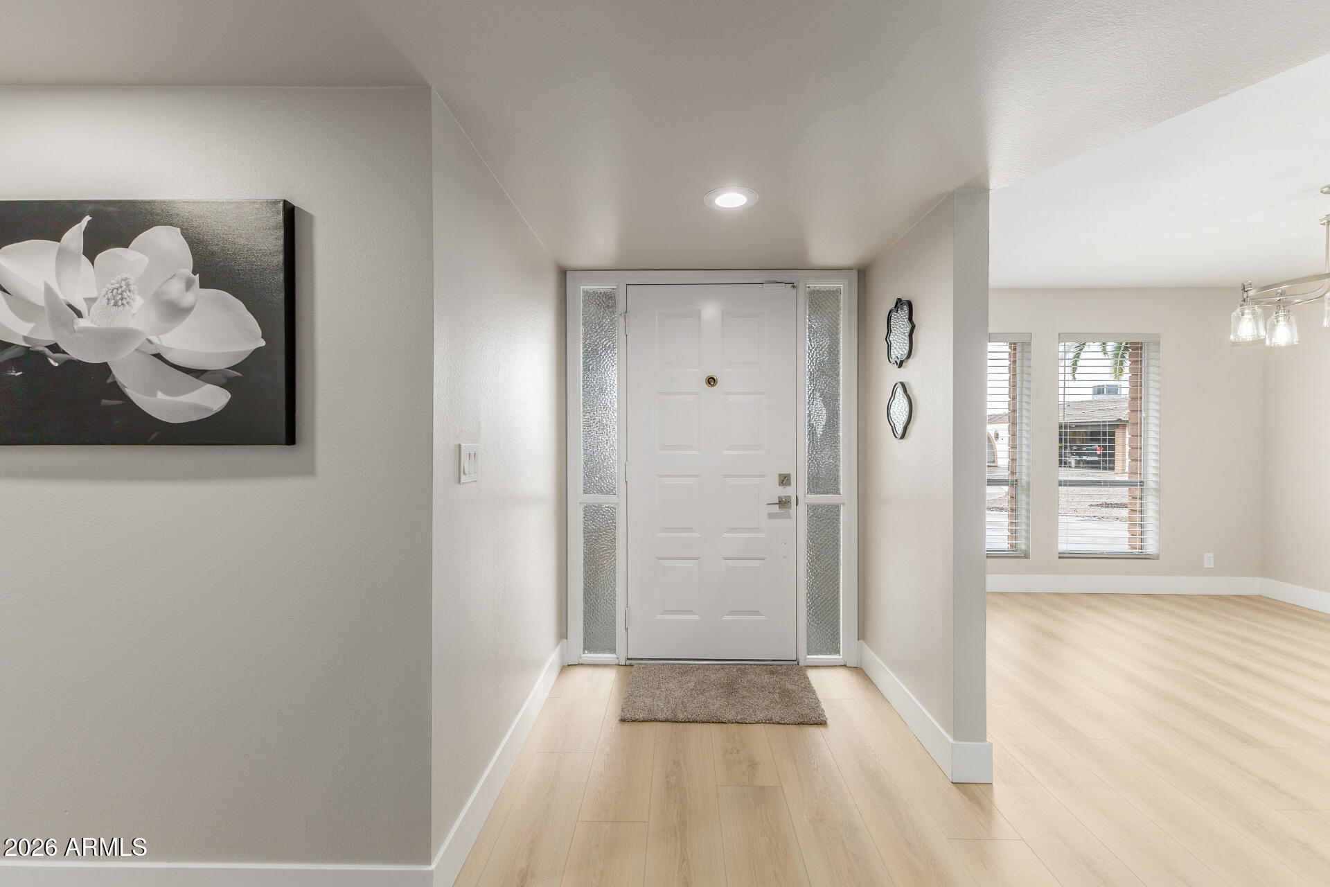 4632 E ESCONDIDO Avenue