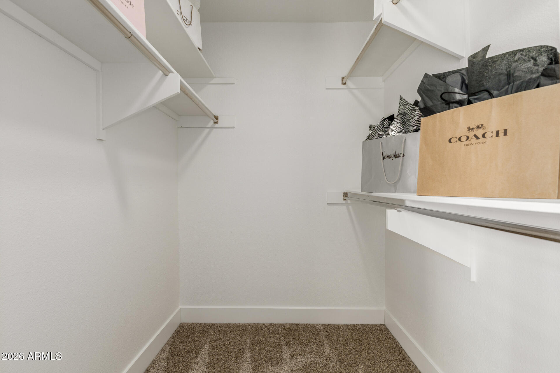 4632 E ESCONDIDO Avenue