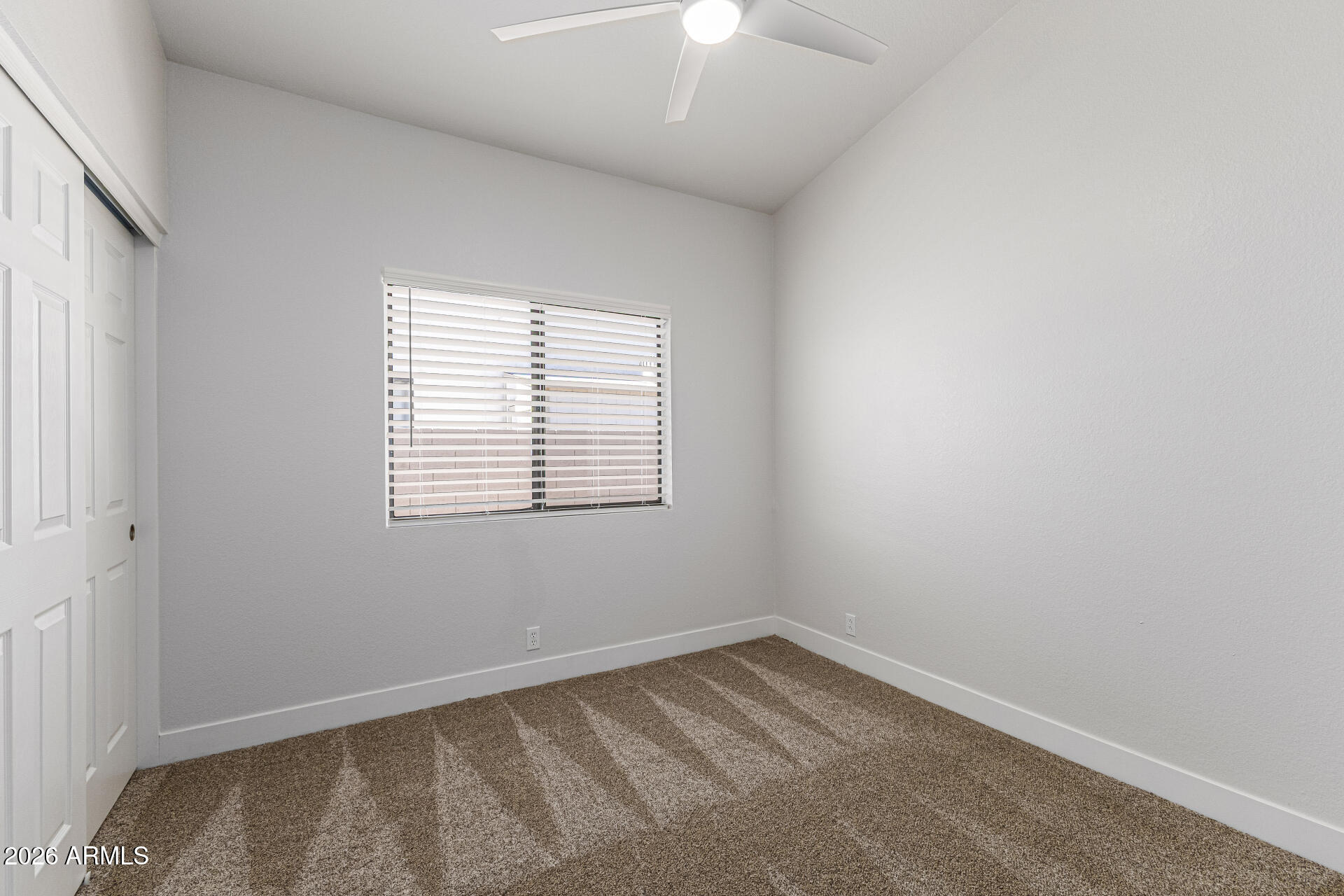 3718 E ISABELLA Avenue