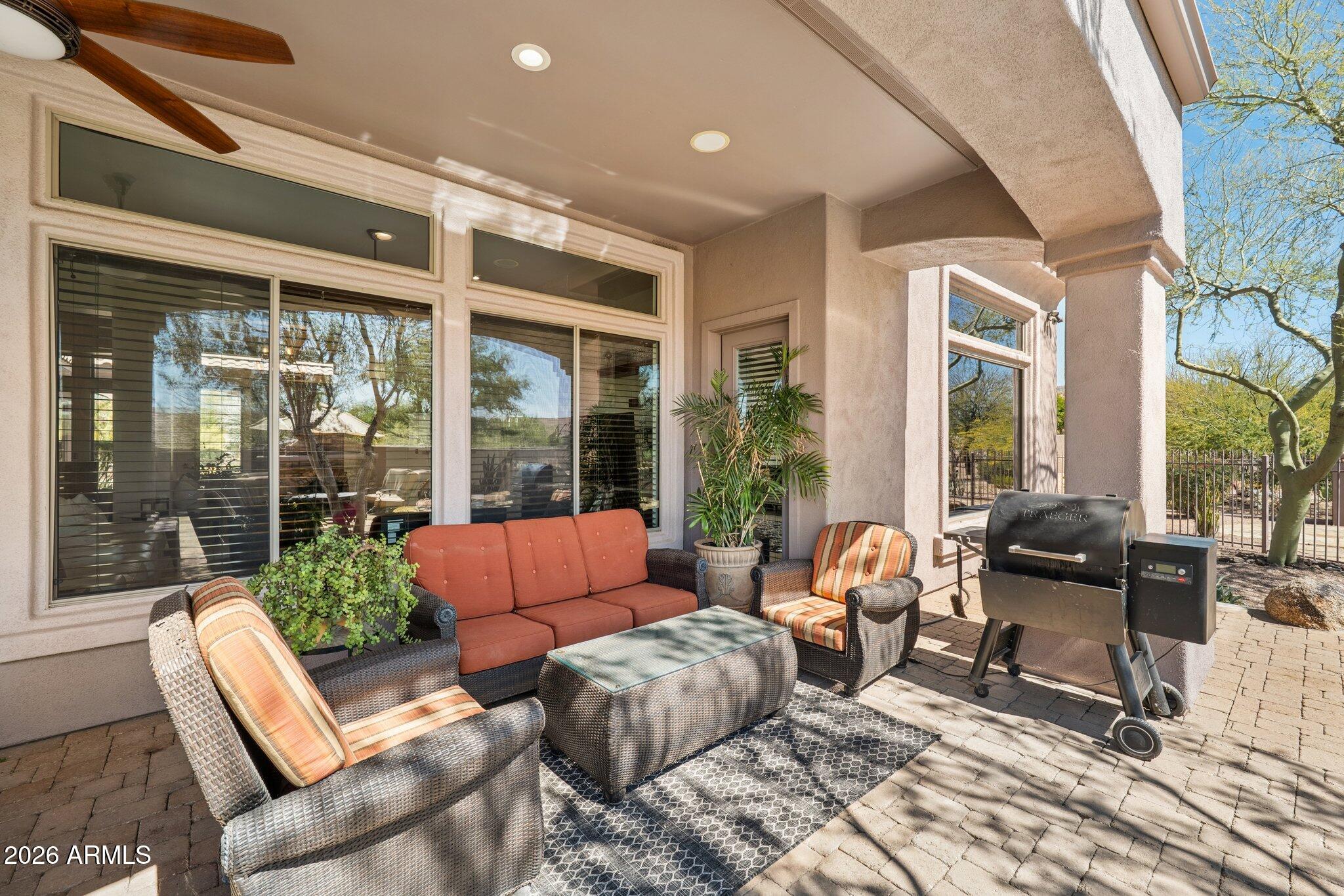 2649 N LAYTON Circle