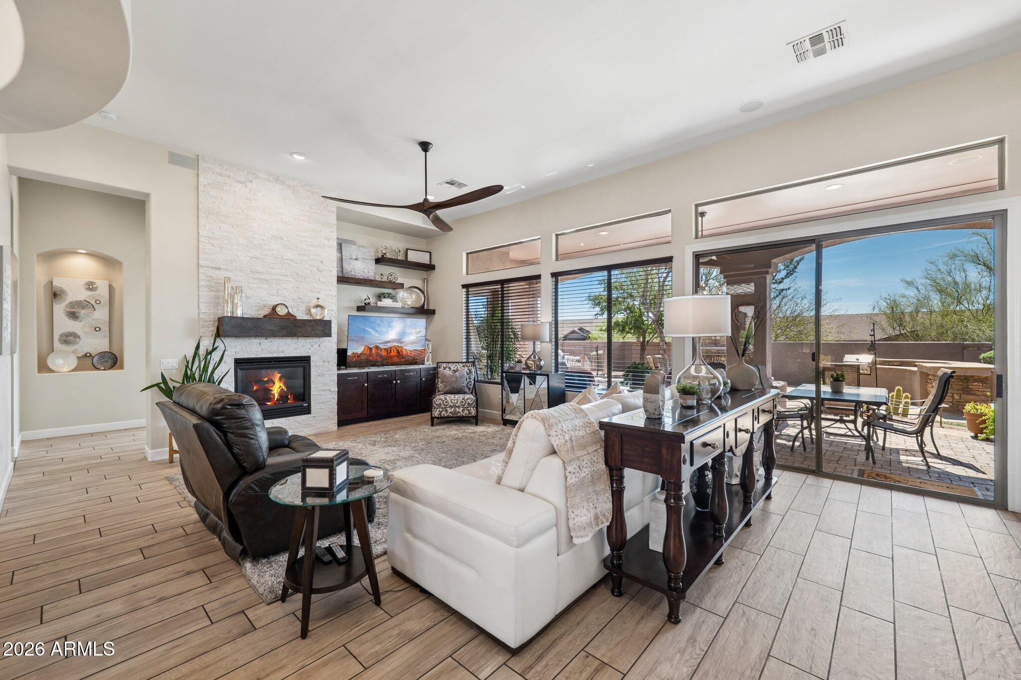 2649 N LAYTON Circle