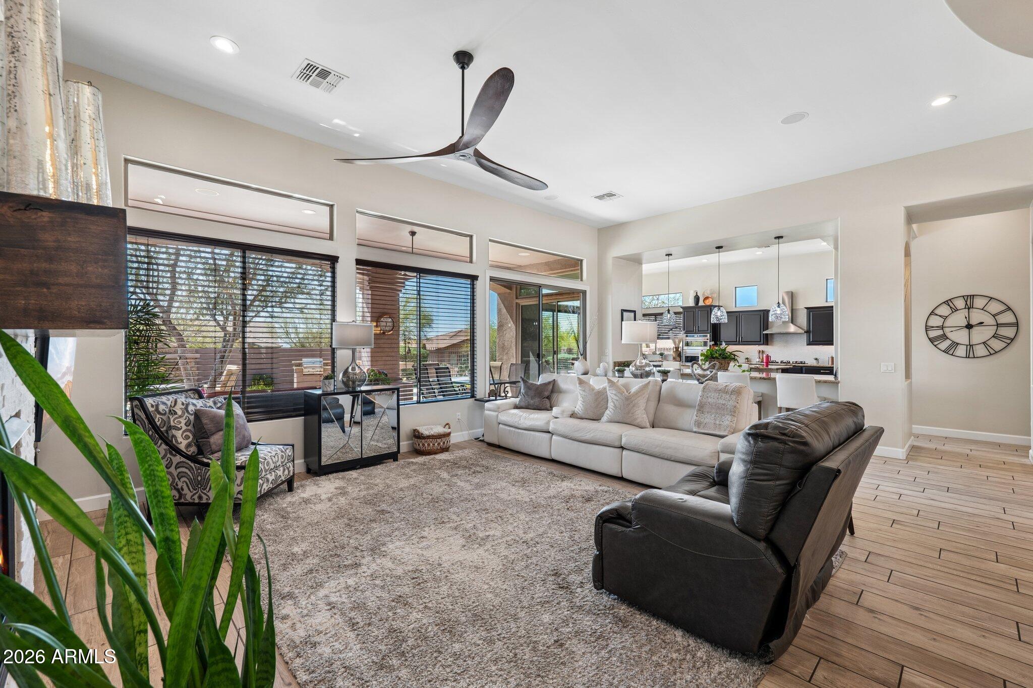 2649 N LAYTON Circle