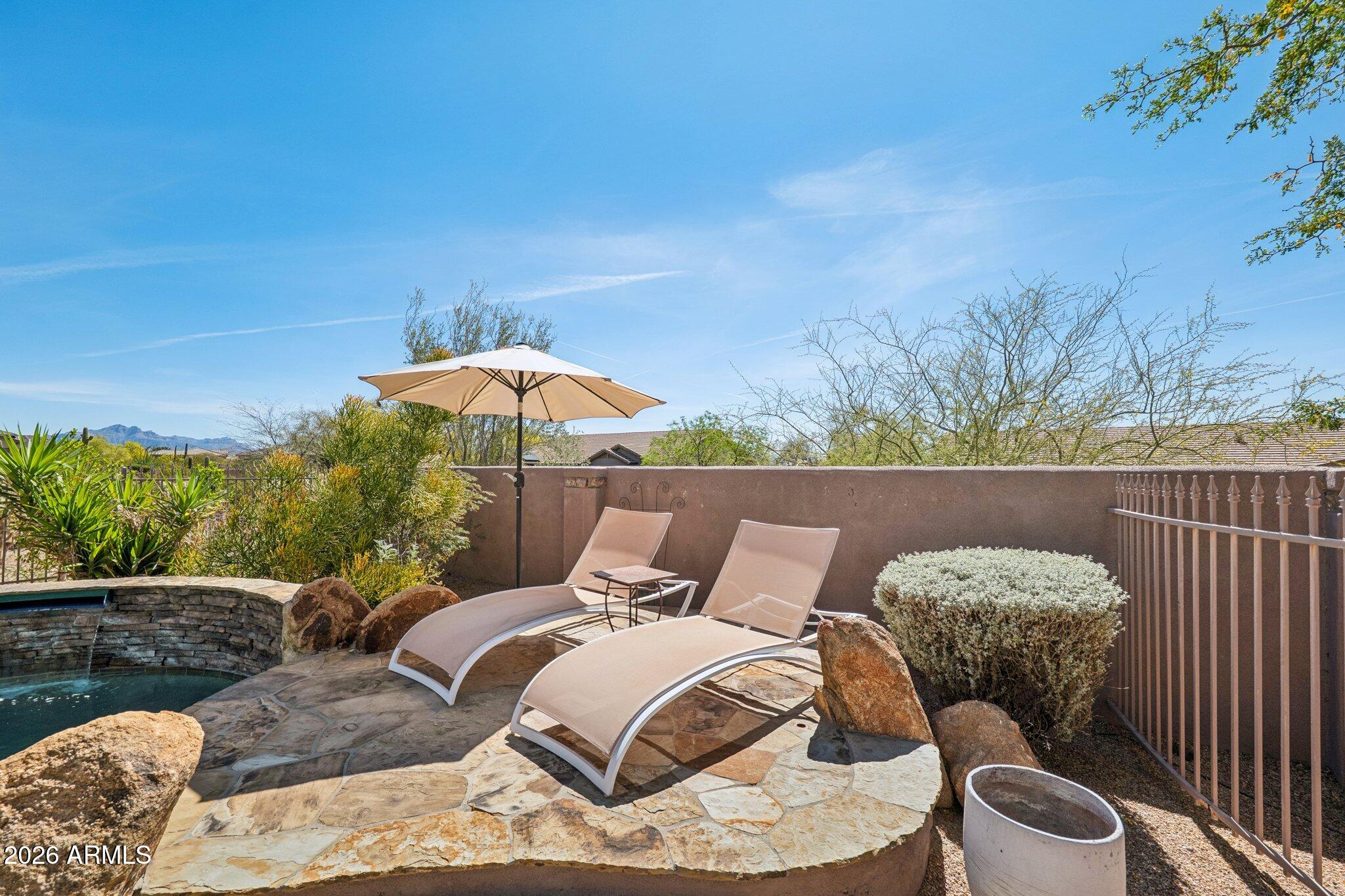 2649 N LAYTON Circle