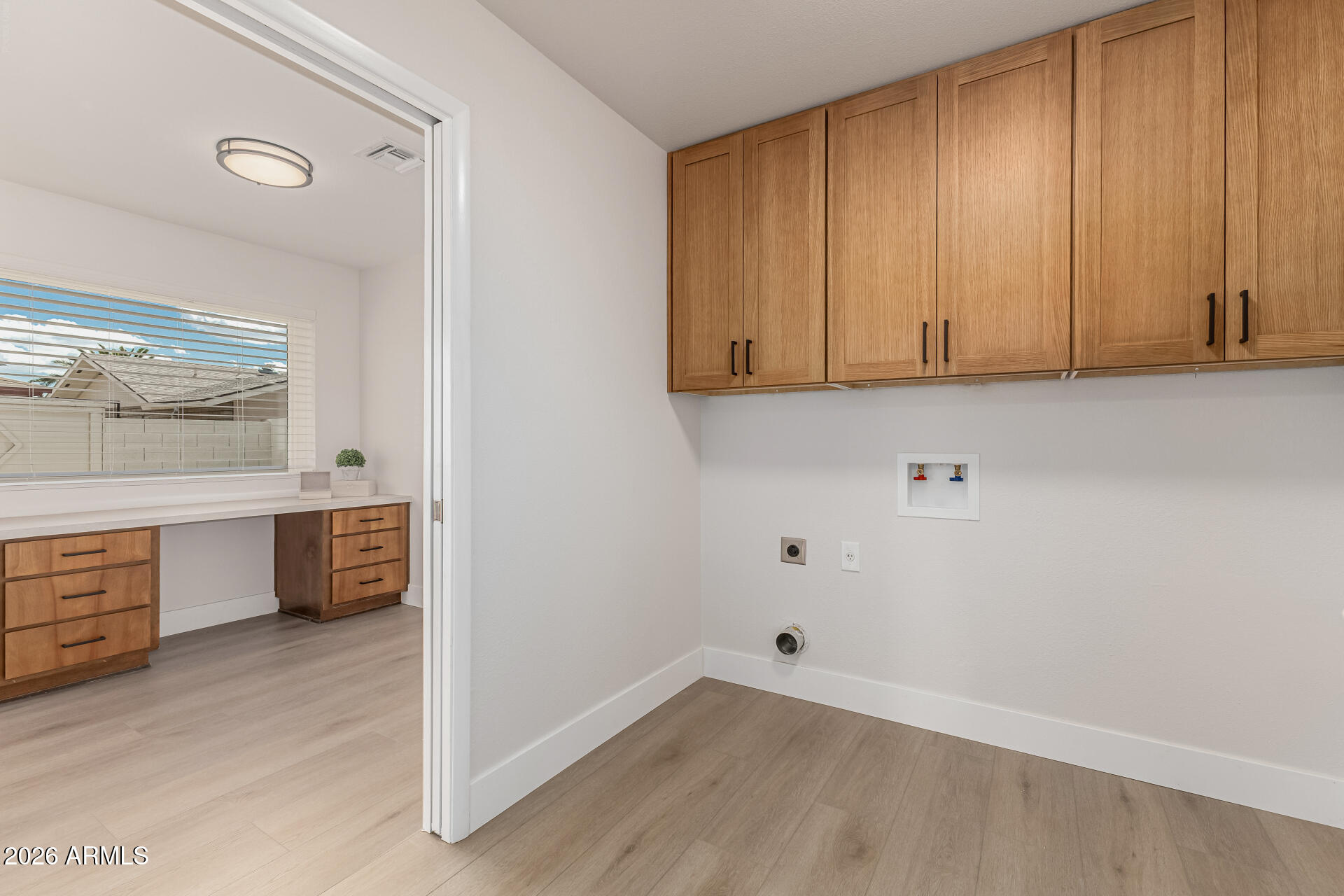 4327 E CATALINA Circle