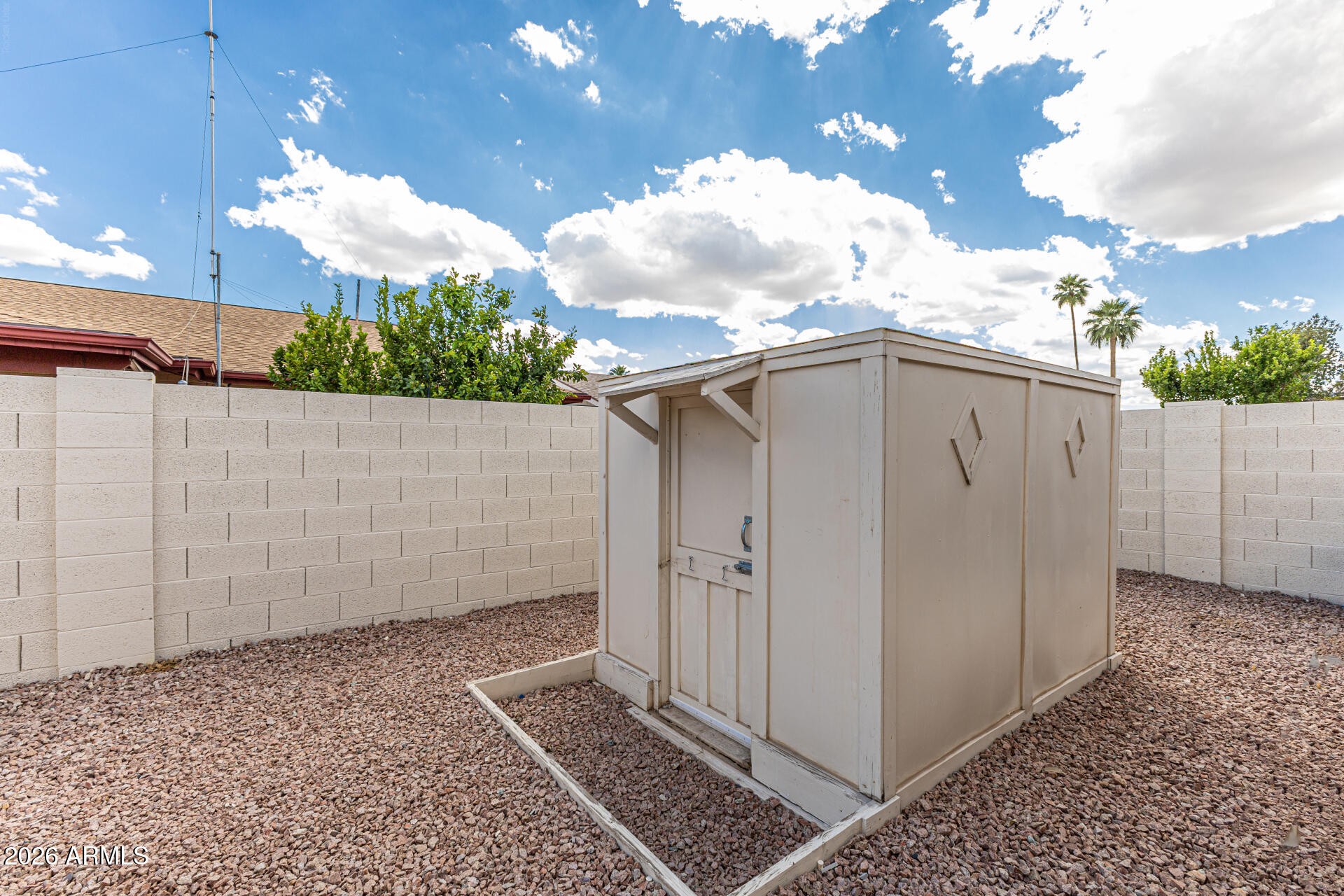 4327 E CATALINA Circle