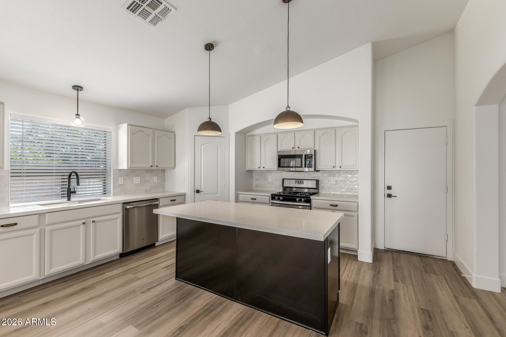 28789 N BROKEN SHALE Drive