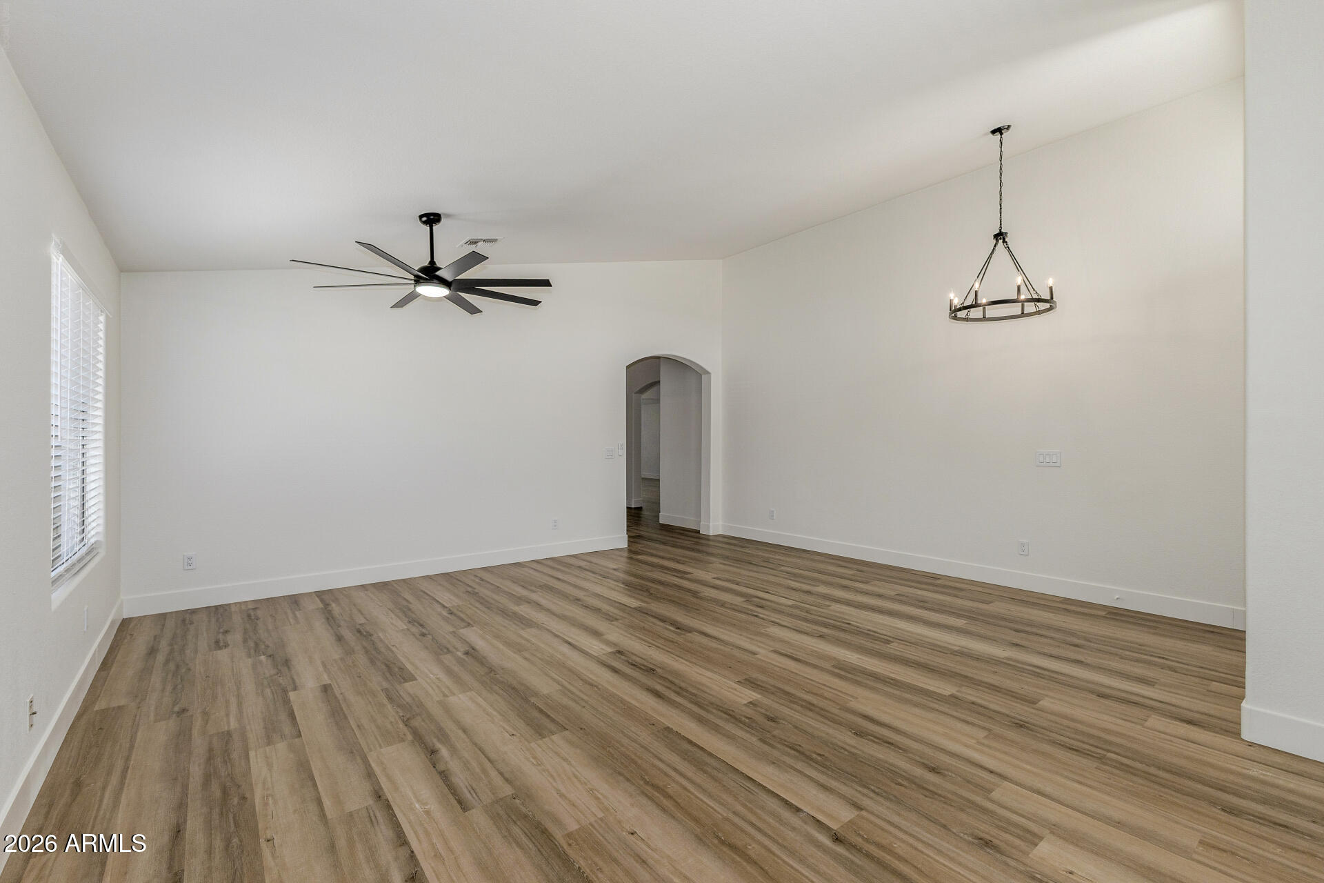 28789 N BROKEN SHALE Drive