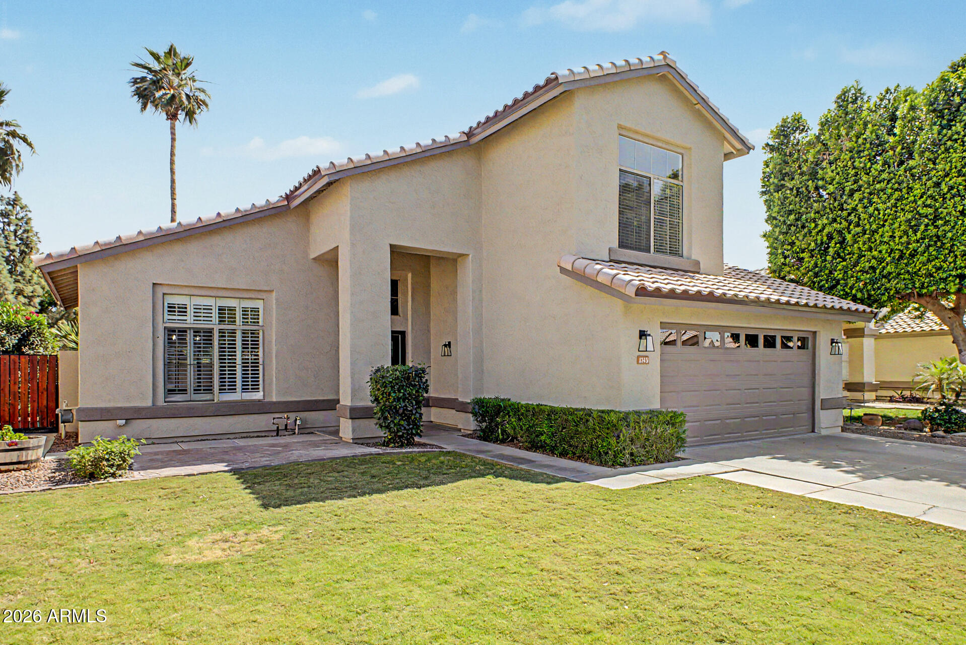 1743 E REDFIELD Road