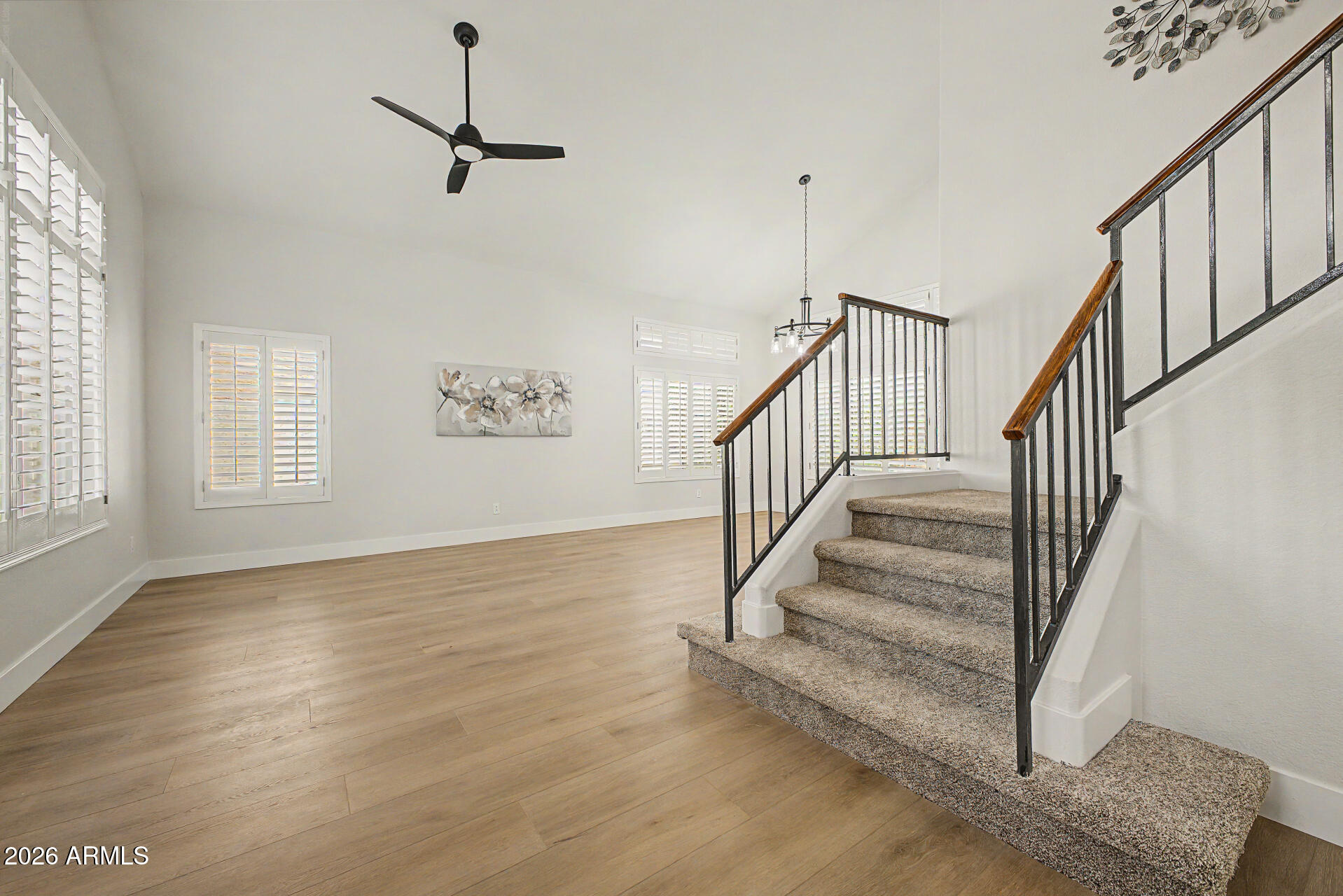 1743 E REDFIELD Road