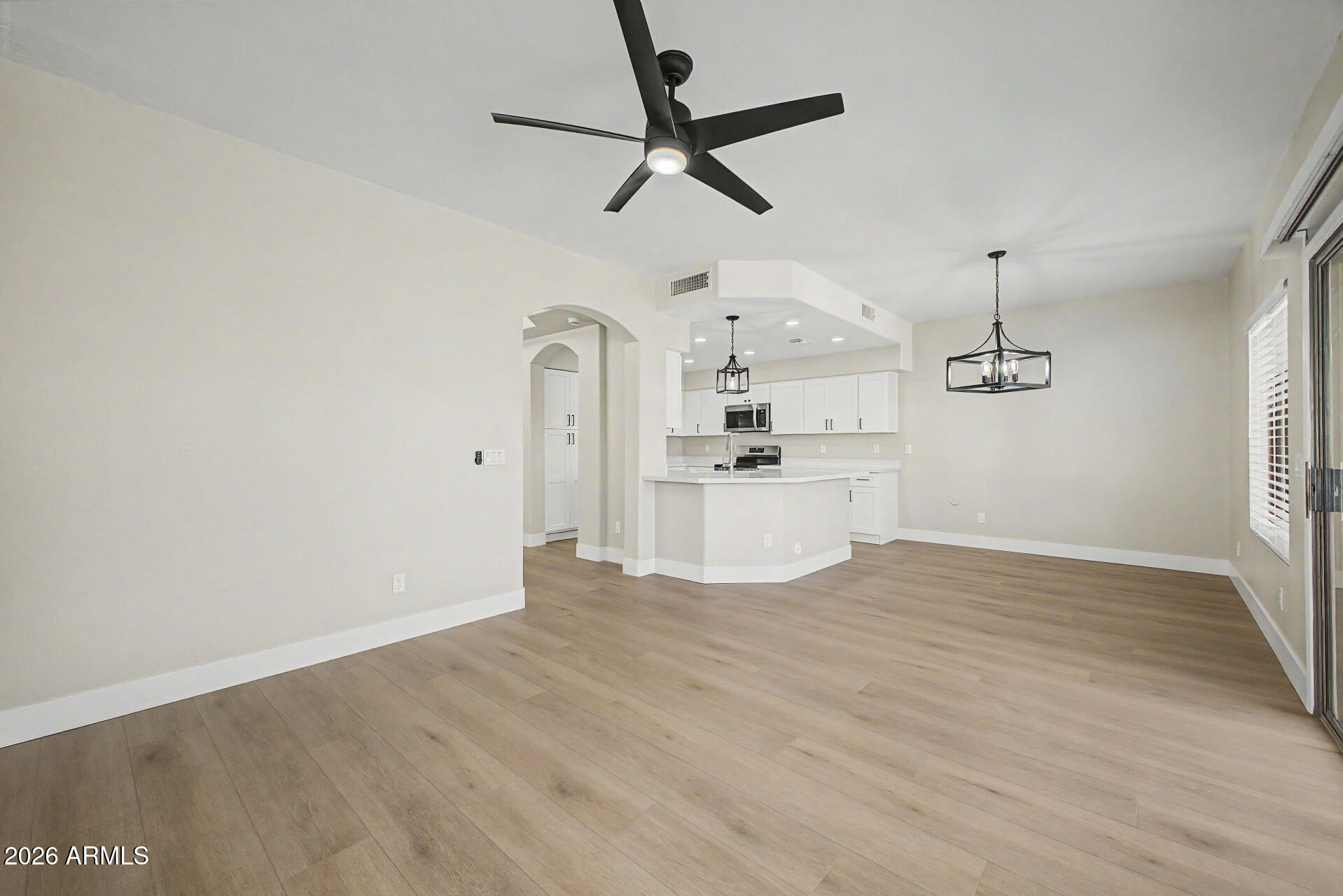 10106 E CARMEL Avenue