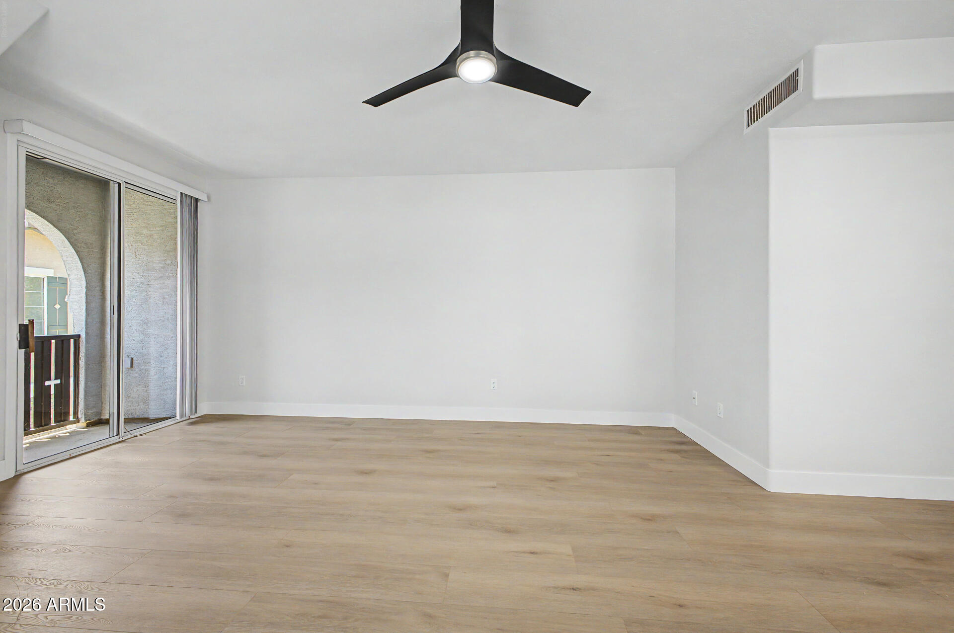 9233 E NEVILLE Avenue 1022