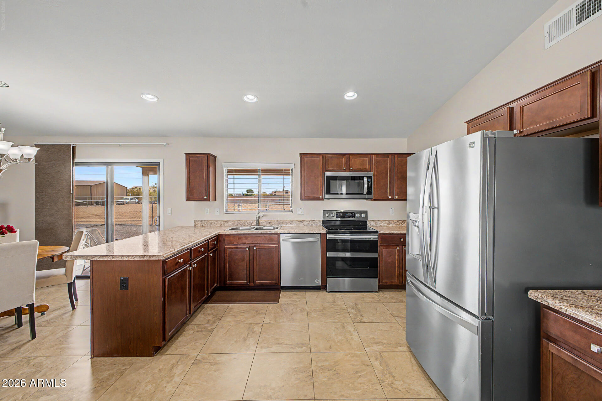 5959 E RED BIRD Lane