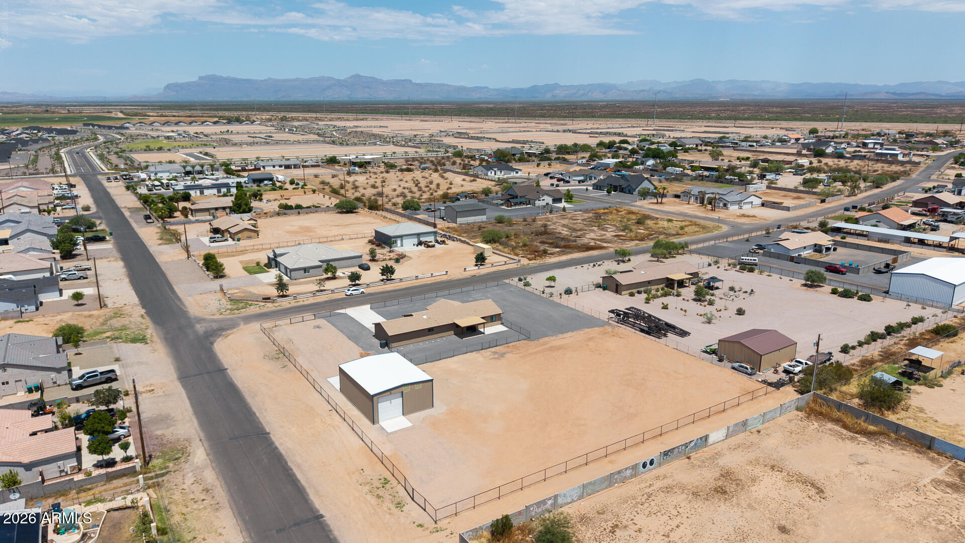 5959 E RED BIRD Lane