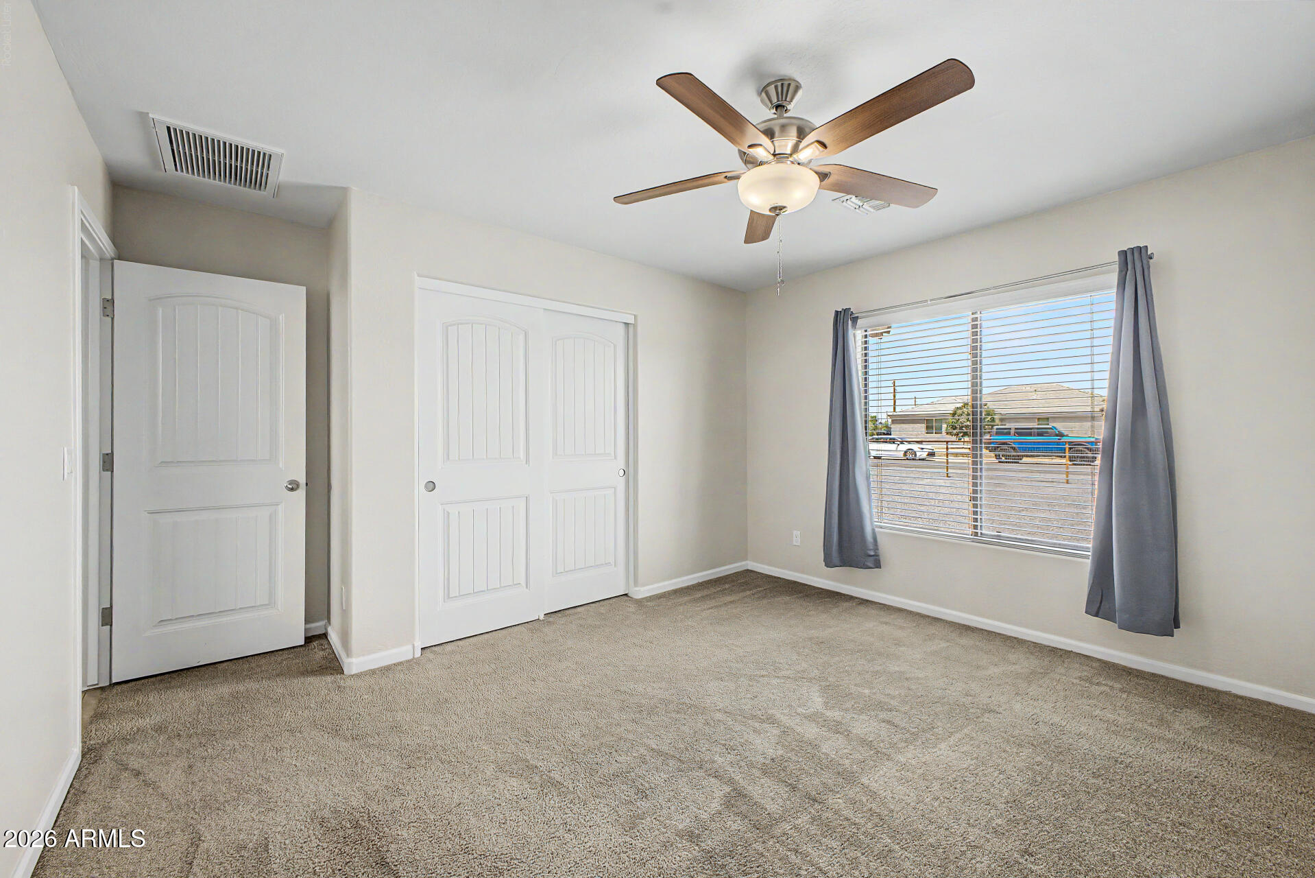 5959 E RED BIRD Lane