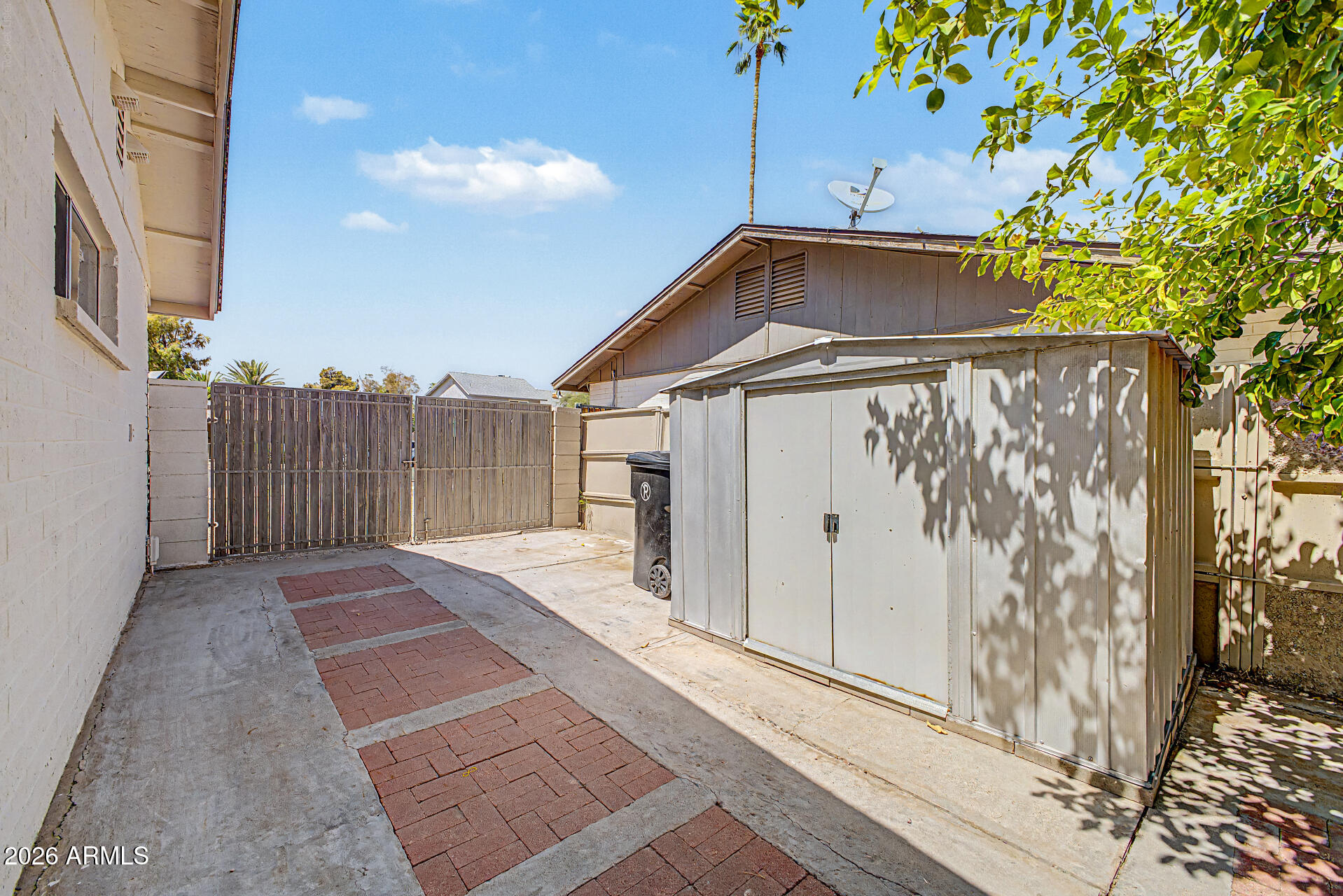 1741 W MILAGRO Avenue