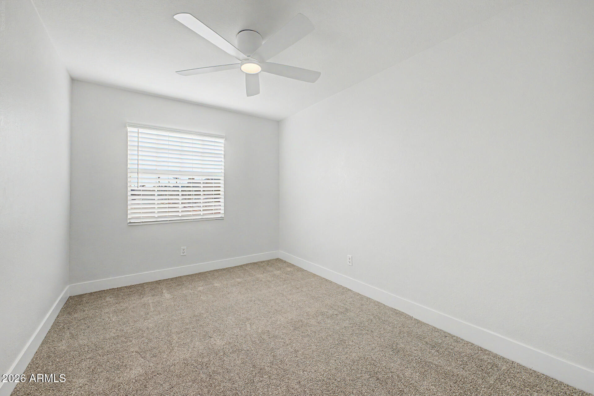 2929 E BROADWAY Road 87