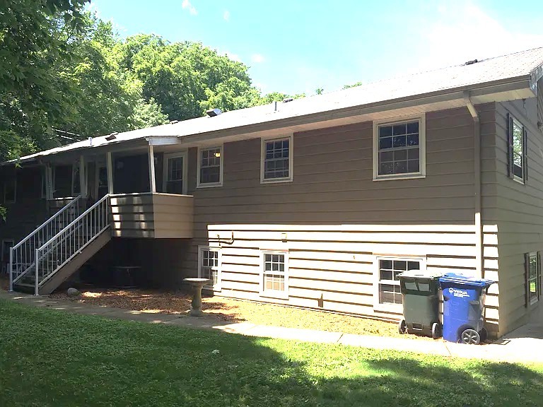 410 W Van Emmon Street