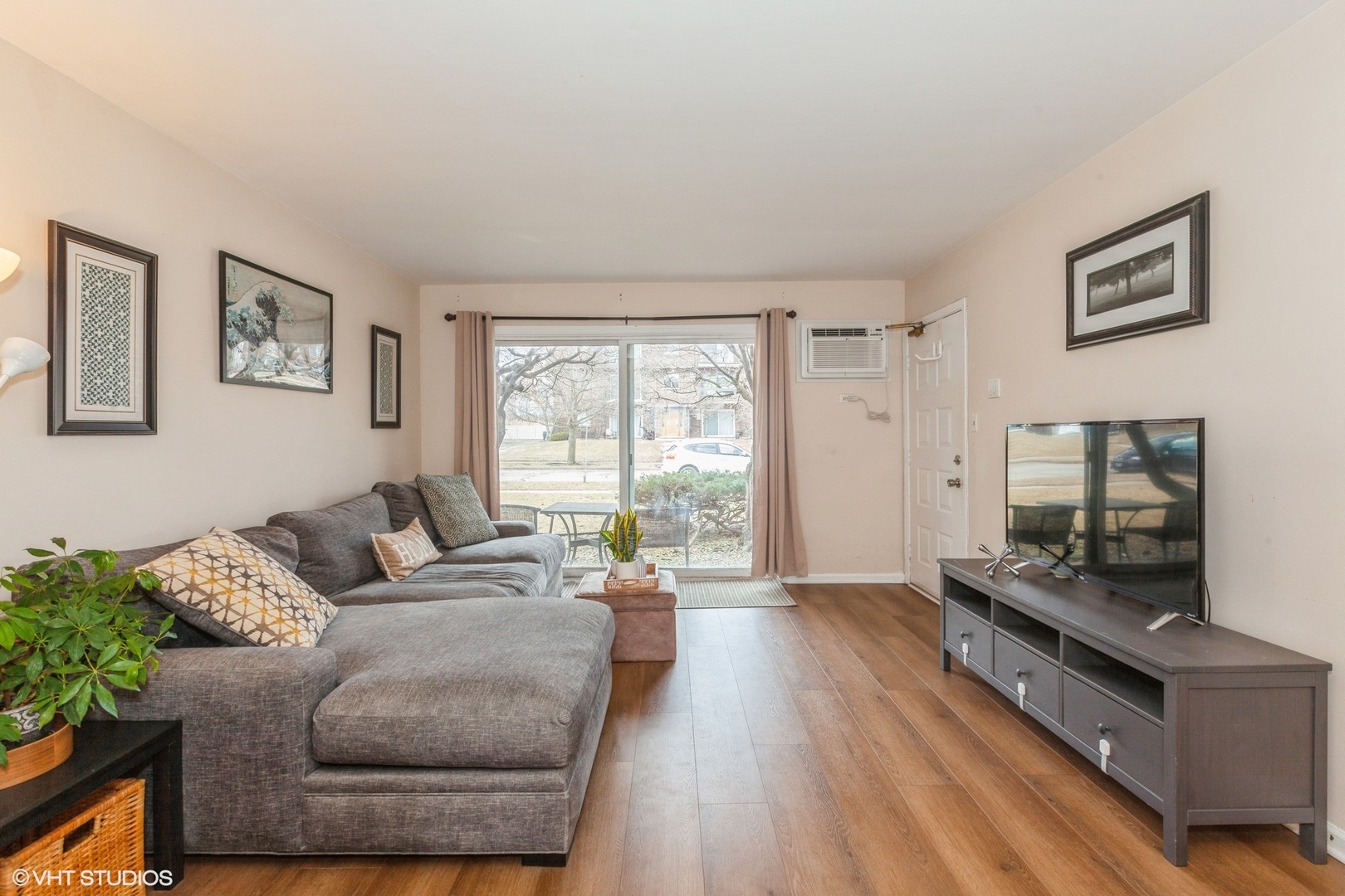 1212 Whispering hills Court Unit: 1A