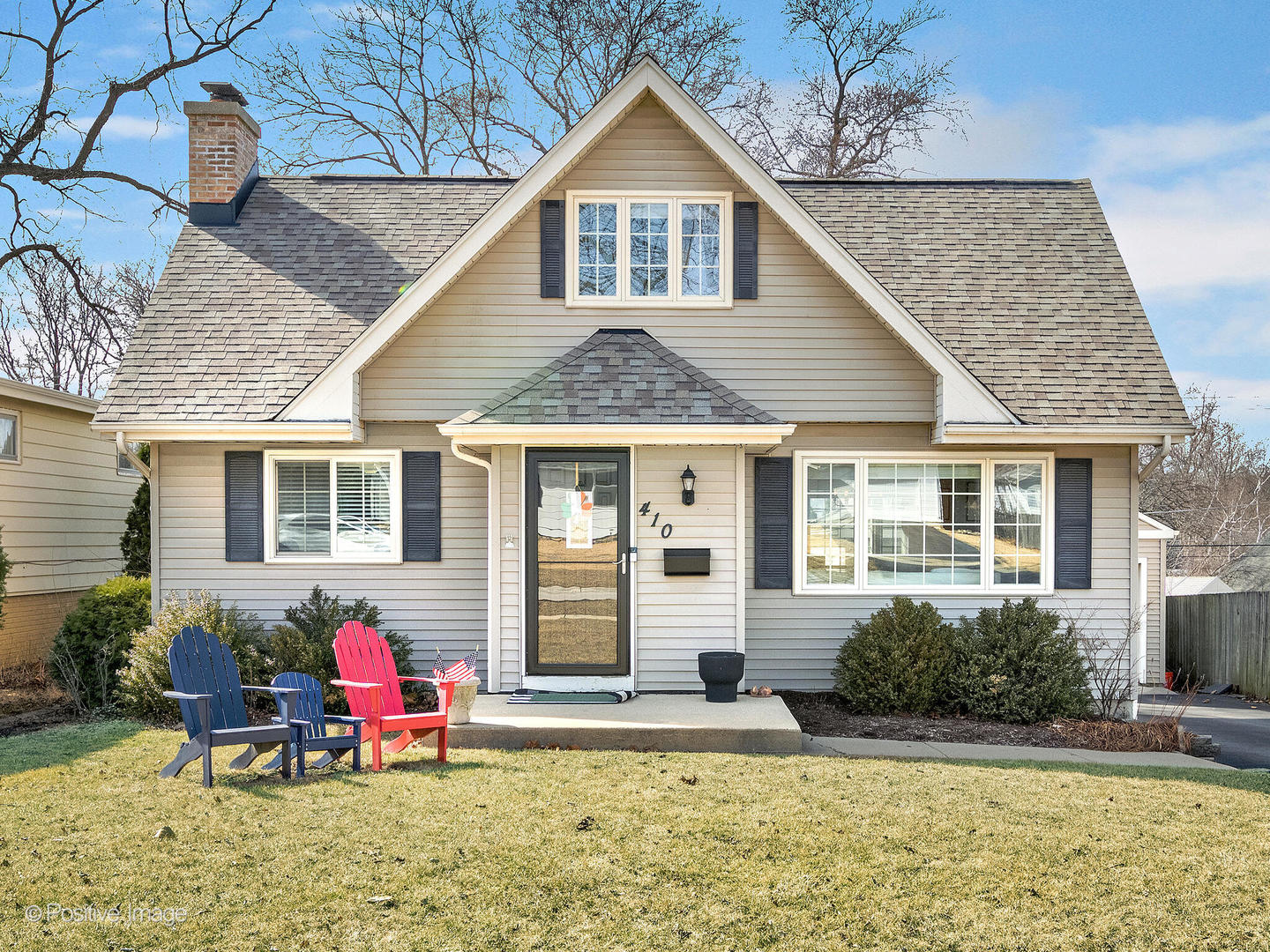 410 AURORA Way