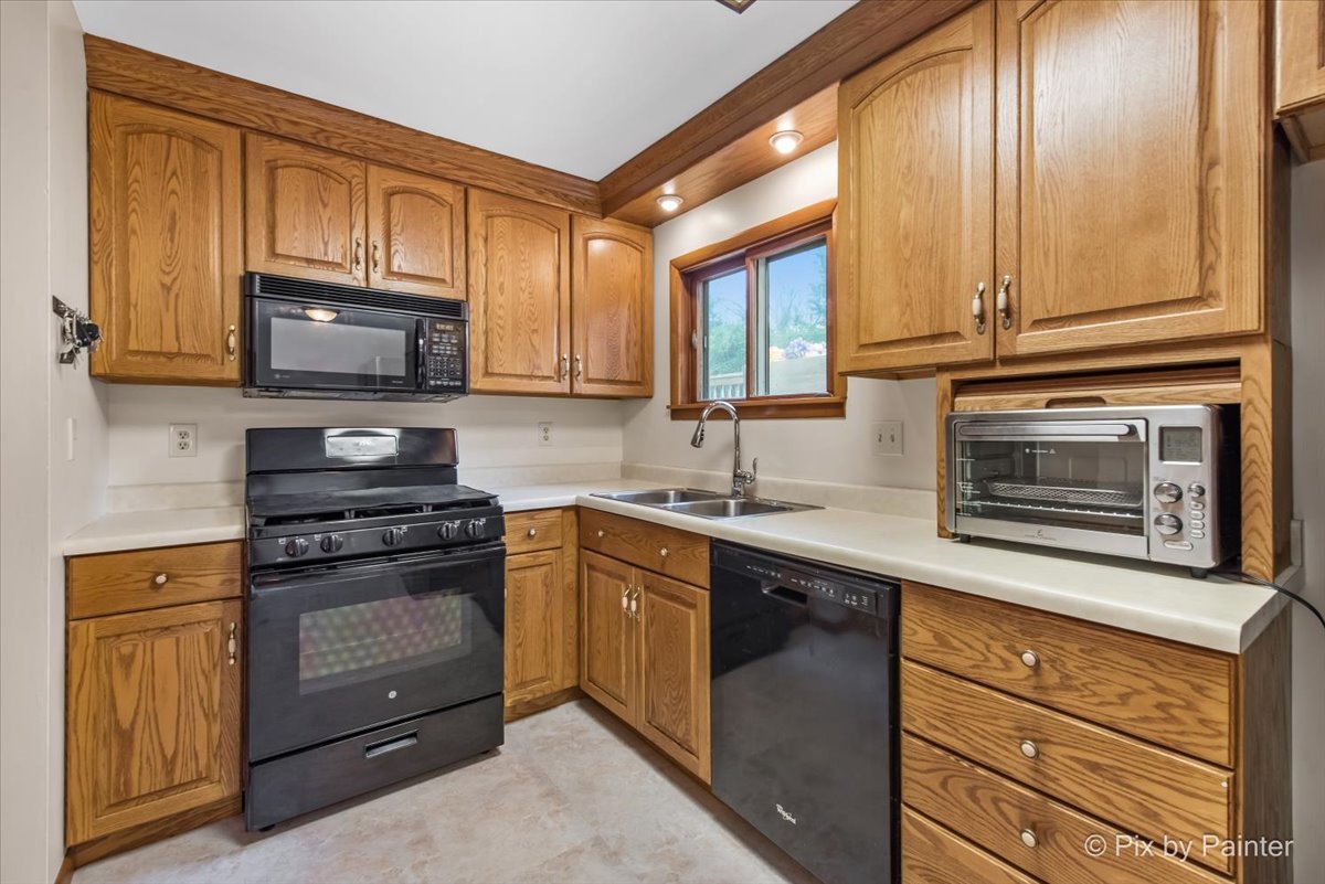 902 Dawn Court