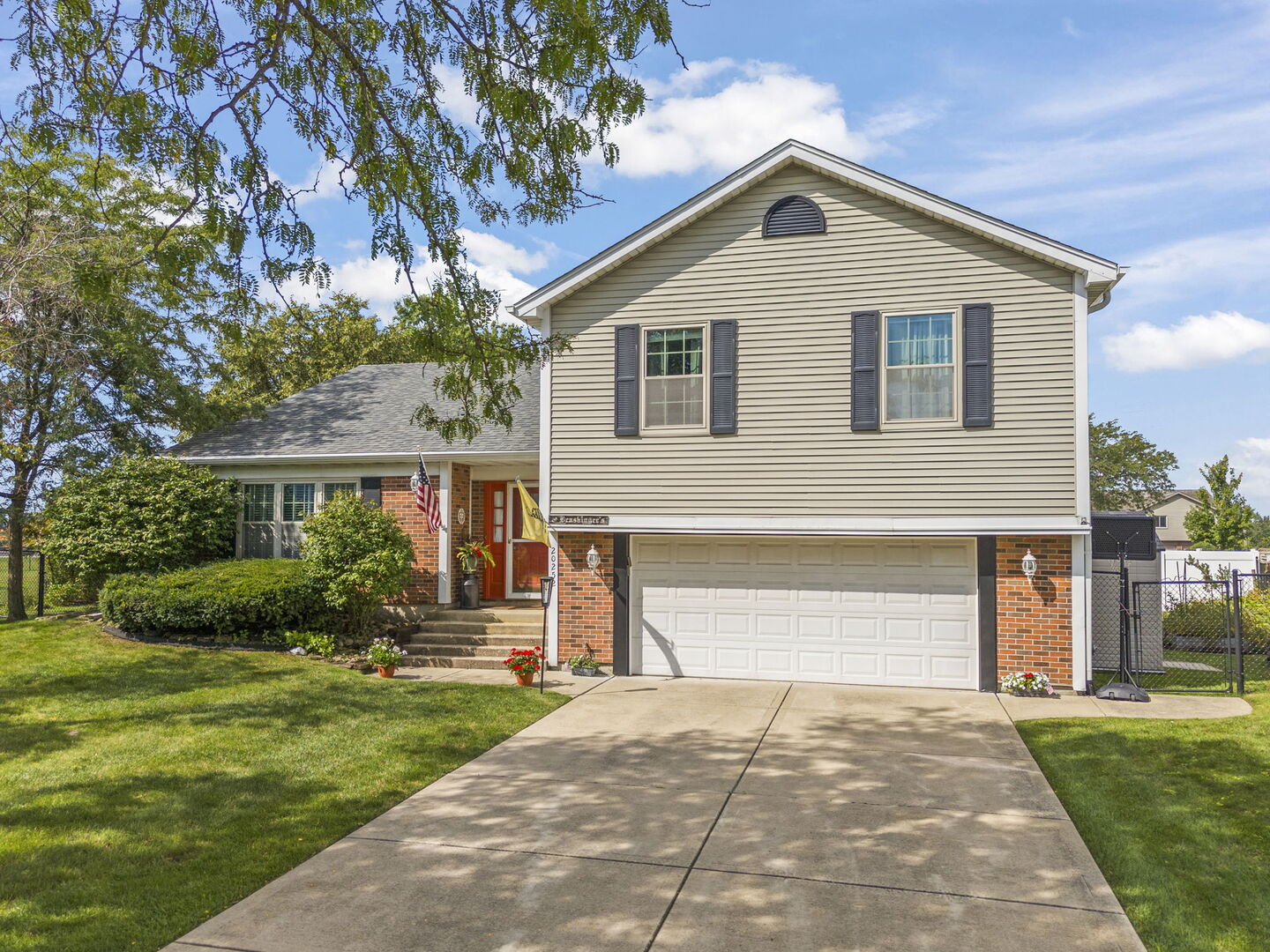 20252 Pepperwood Court