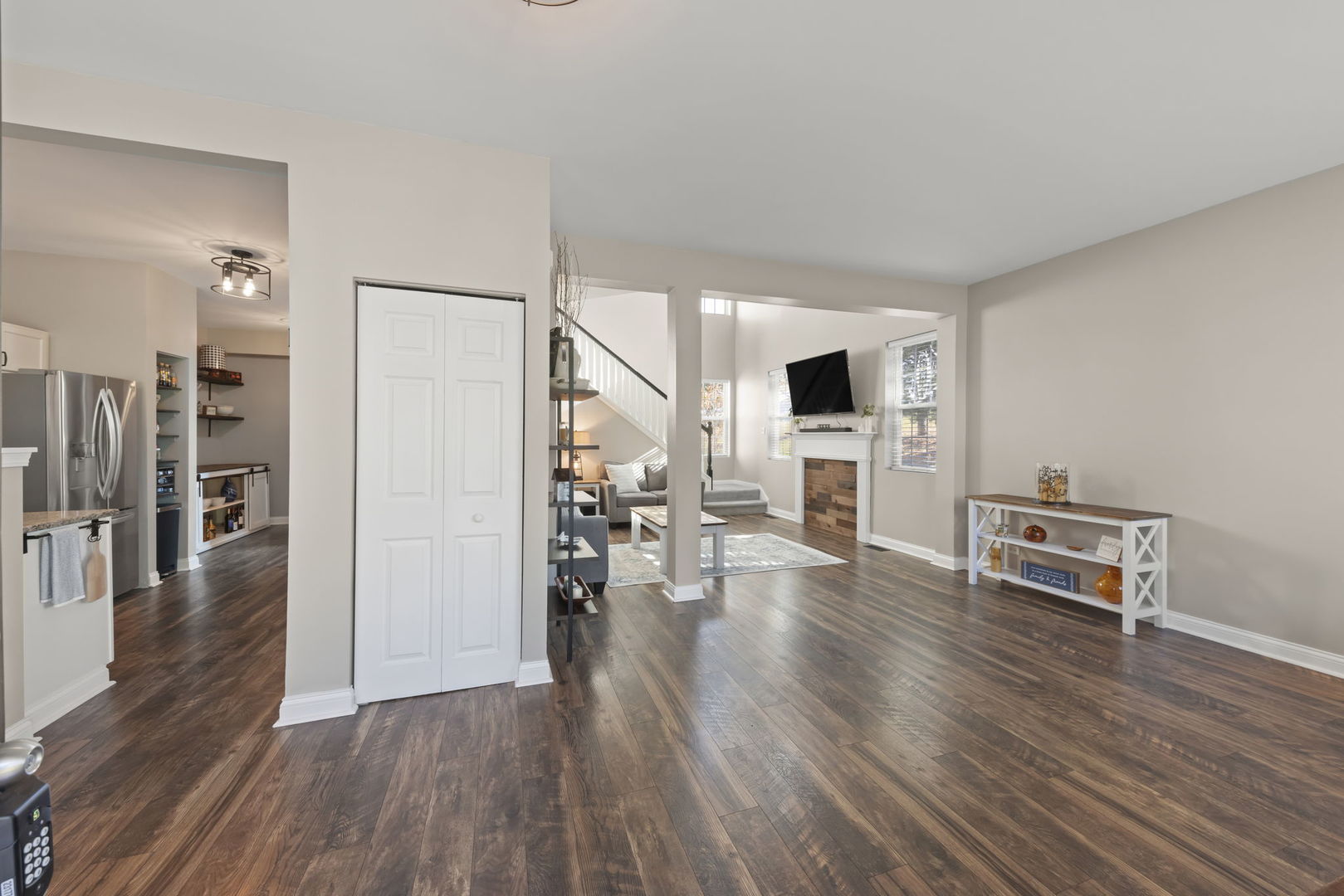 2263 Reflections Drive