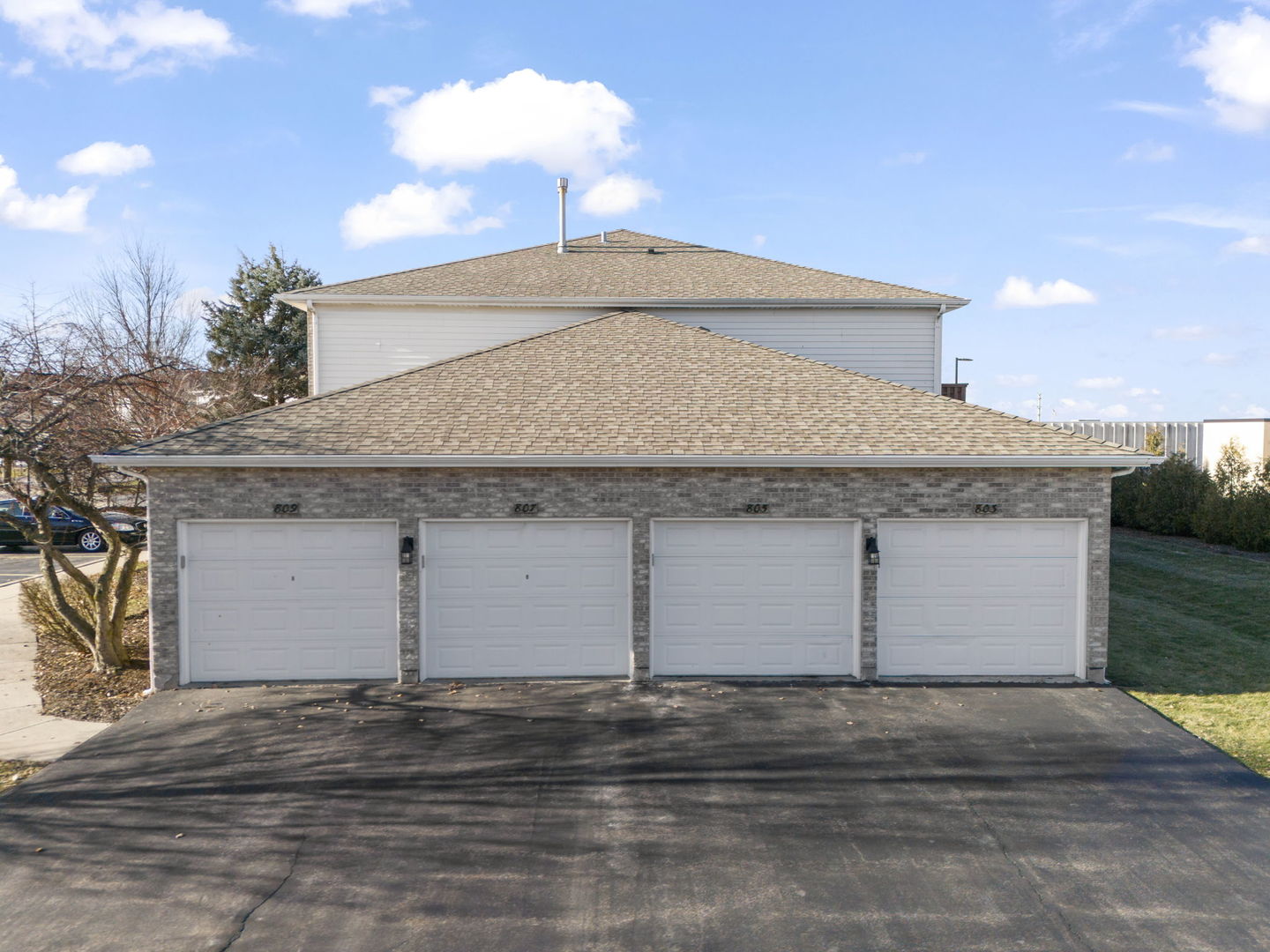 809 Constance Lane Unit: 809