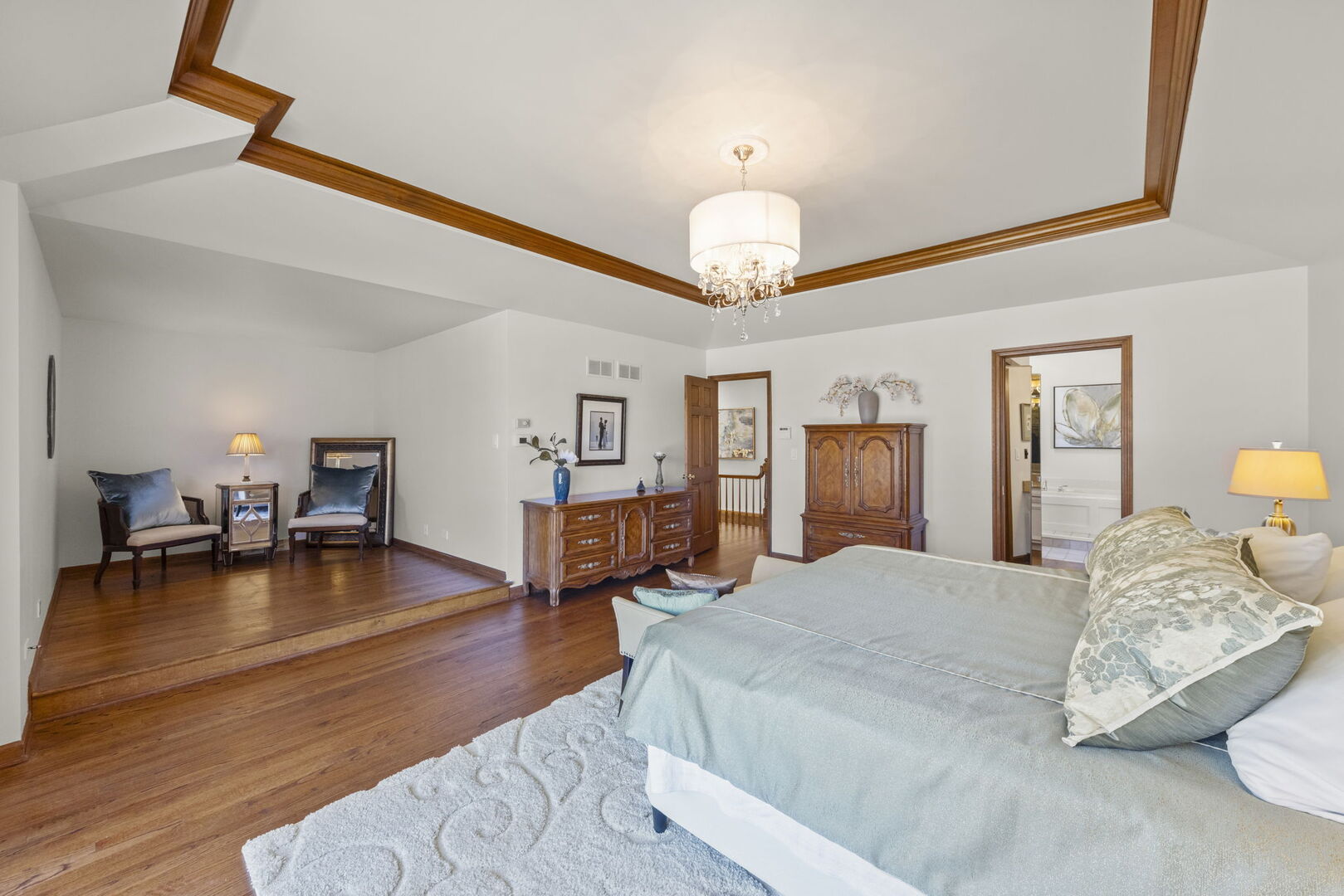 28W211 Cantigny Drive