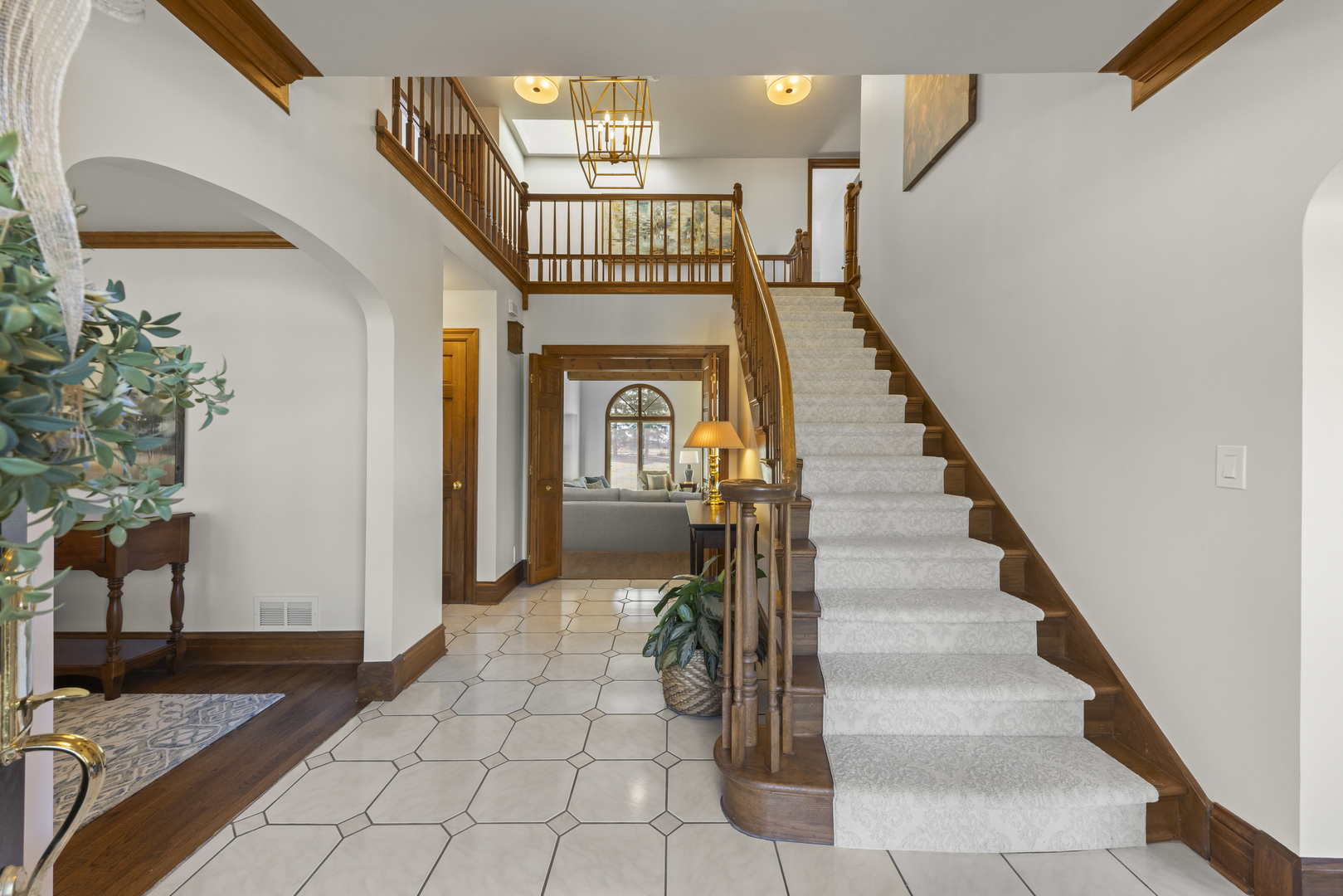 28W211 Cantigny Drive