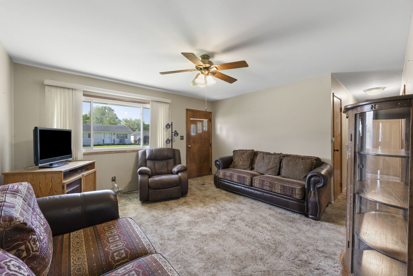 303 E Edgelawn Drive